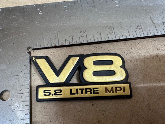 93-98 Jeep Grand Cherokee ZJ V8 5.2 Litre MPI Emblem Liftgate *Gold* OEM Metal