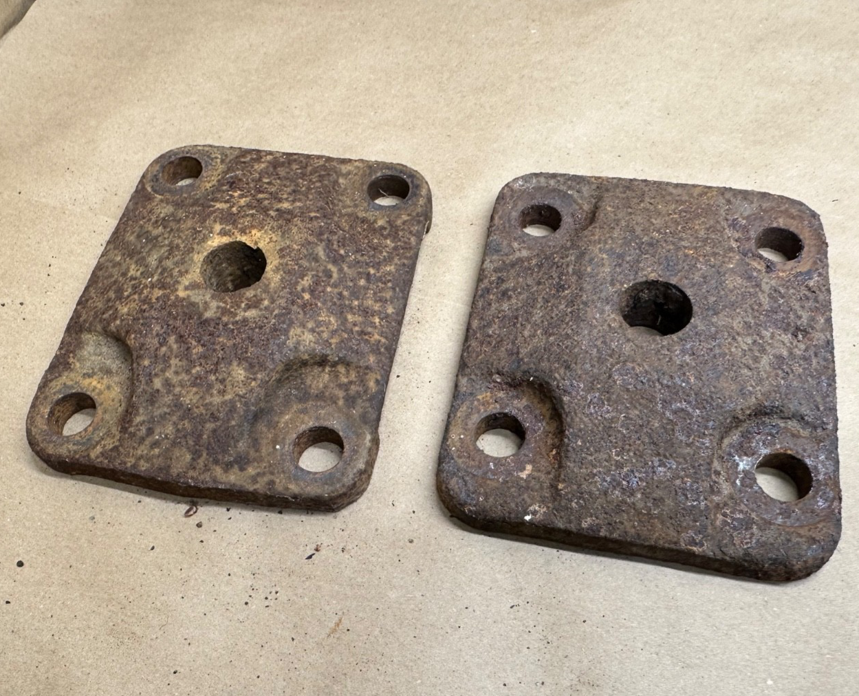 Jeep Dana 44 Rear Axle U Bolt Leaf Spring Plates Plate Cherokee Grand Wagoneer