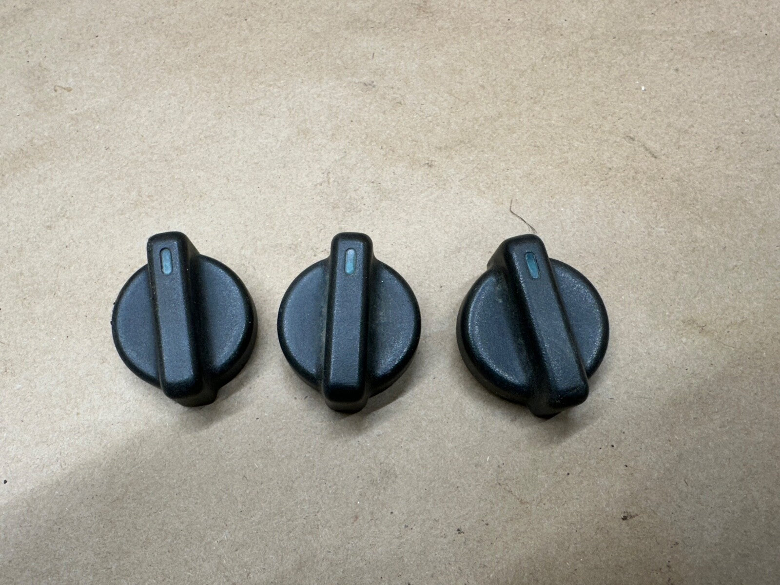 97 98 99 00 01 JEEP CHEROKEE XJ CLIMATE CONTROL A/C HEATER KNOB SET HVAC OEM 3