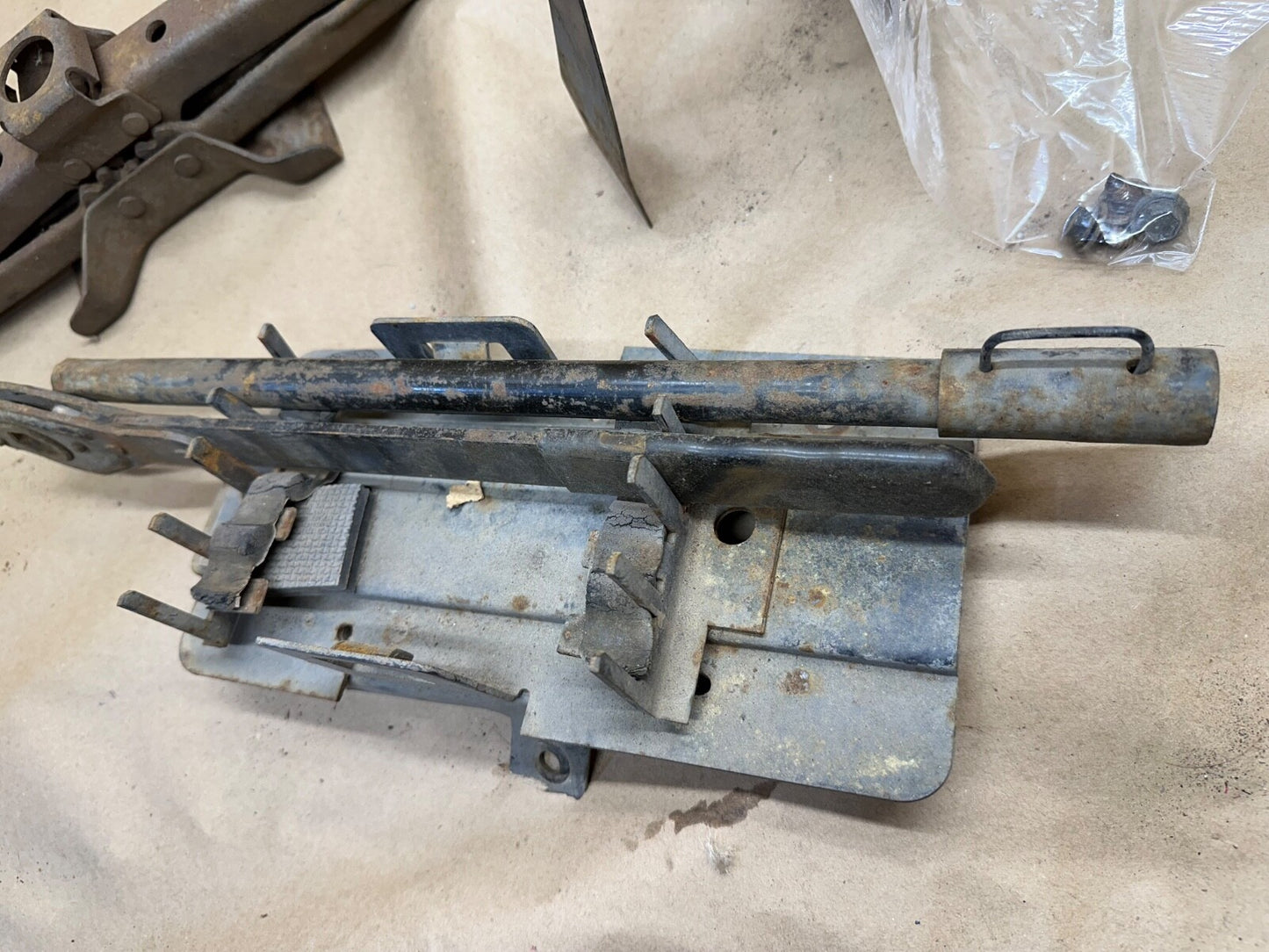 91-95 Jeep Wrangler YJ Scissor Jack Mount Spare Tire -NOT COMPLETE- FACTORY OEM