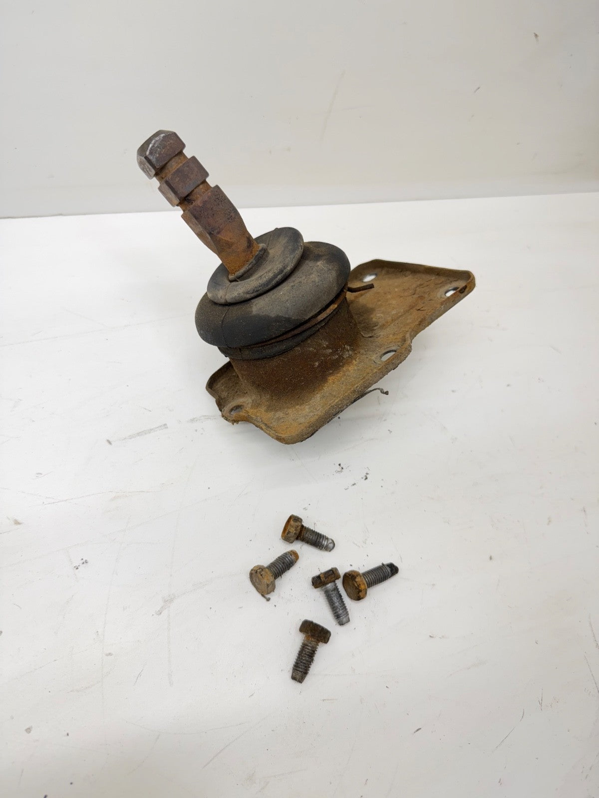 Jeep CJ 1980-1986 CJ5 CJ7 CJ8 T4 T5 Transmission Shifter Tower Base CJ 7 T-4 T-5