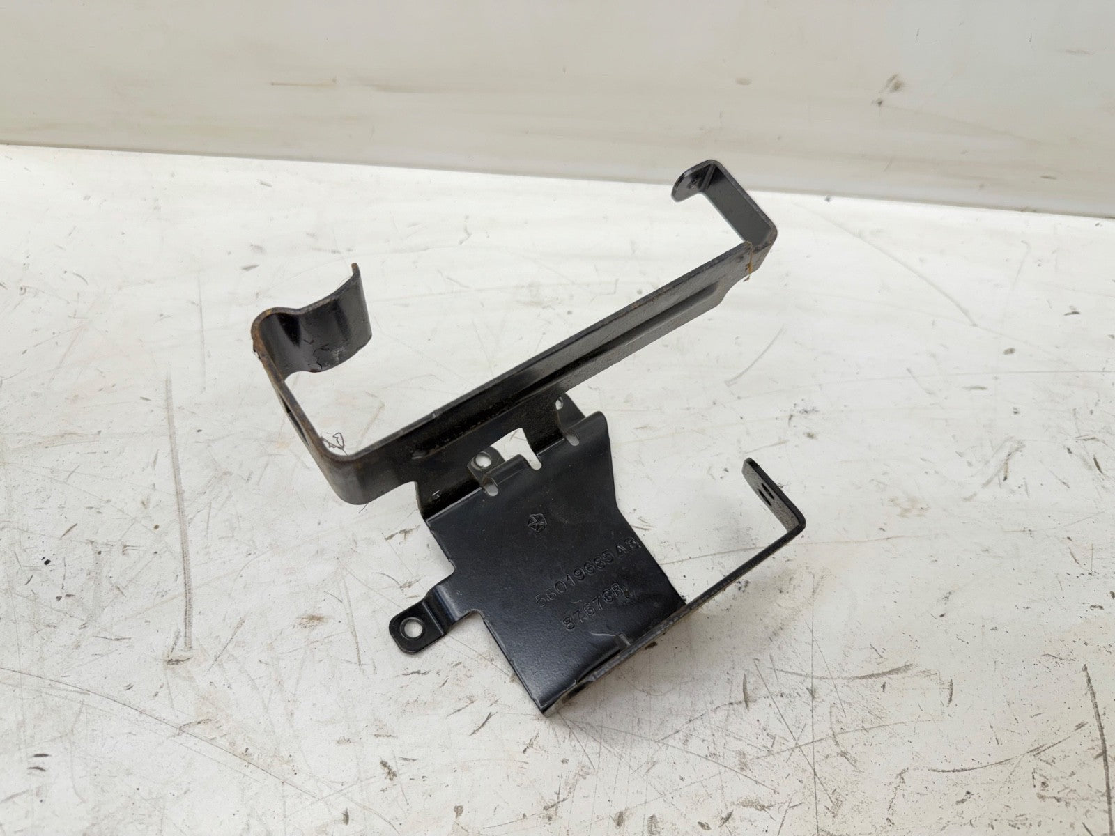Jeep Wrangler TJ 97-06 Dash Bulkhead Mount Bracket Factory Fuse Under Behind OEM
