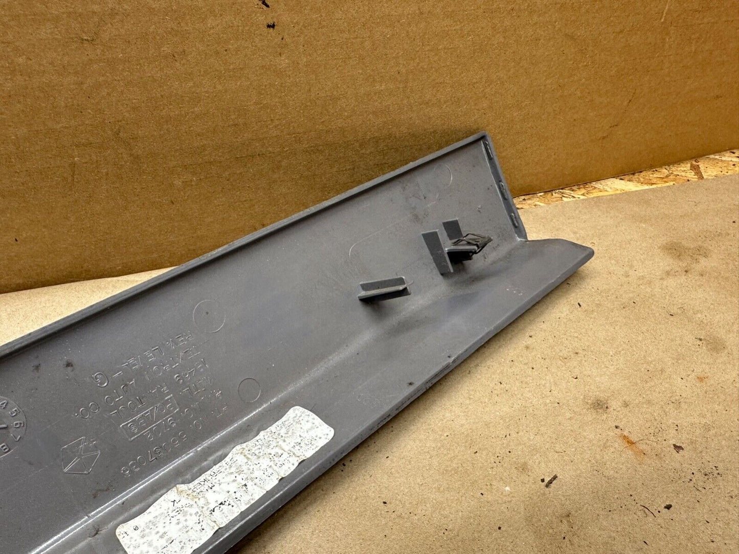 97-02 Jeep Wrangler TJ Dash Cowl Vent Trim Bezel Defrost Gray 0424