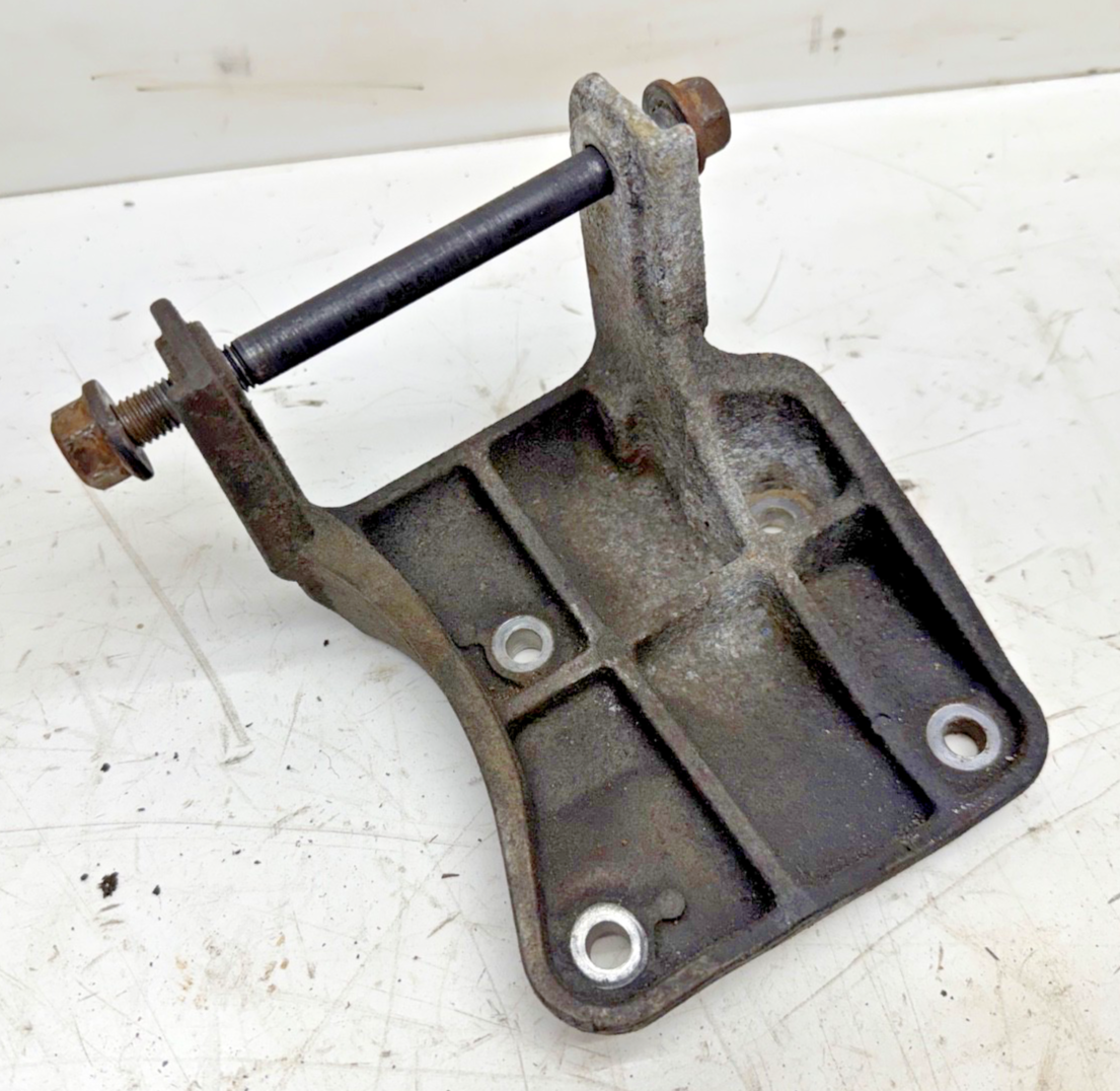 Jeep Wrangler YJ 1991-95 2.5L 4cyl Passenger Engine Motor Mount Bracket Aluminum