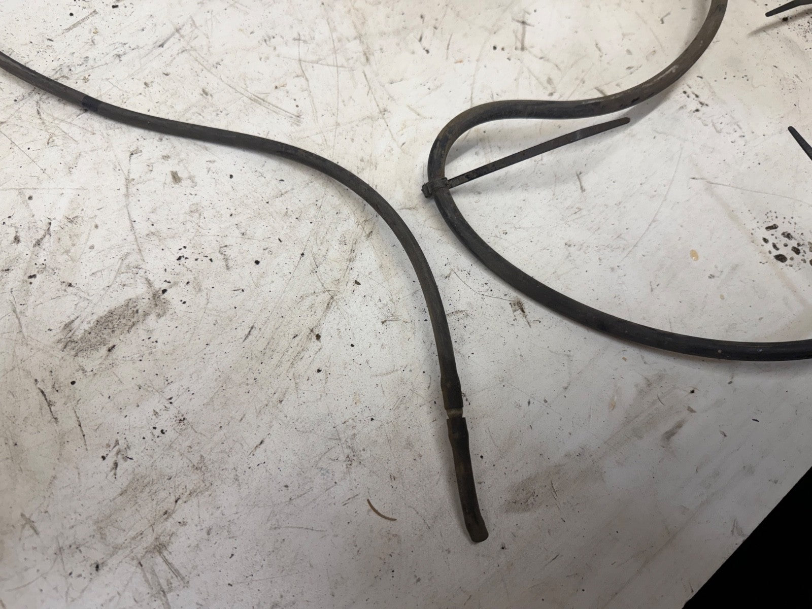 97-01 Jeep Wrangler TJ Windshield Washer Fluid Spray HOSE Tank to Sprayer OEM