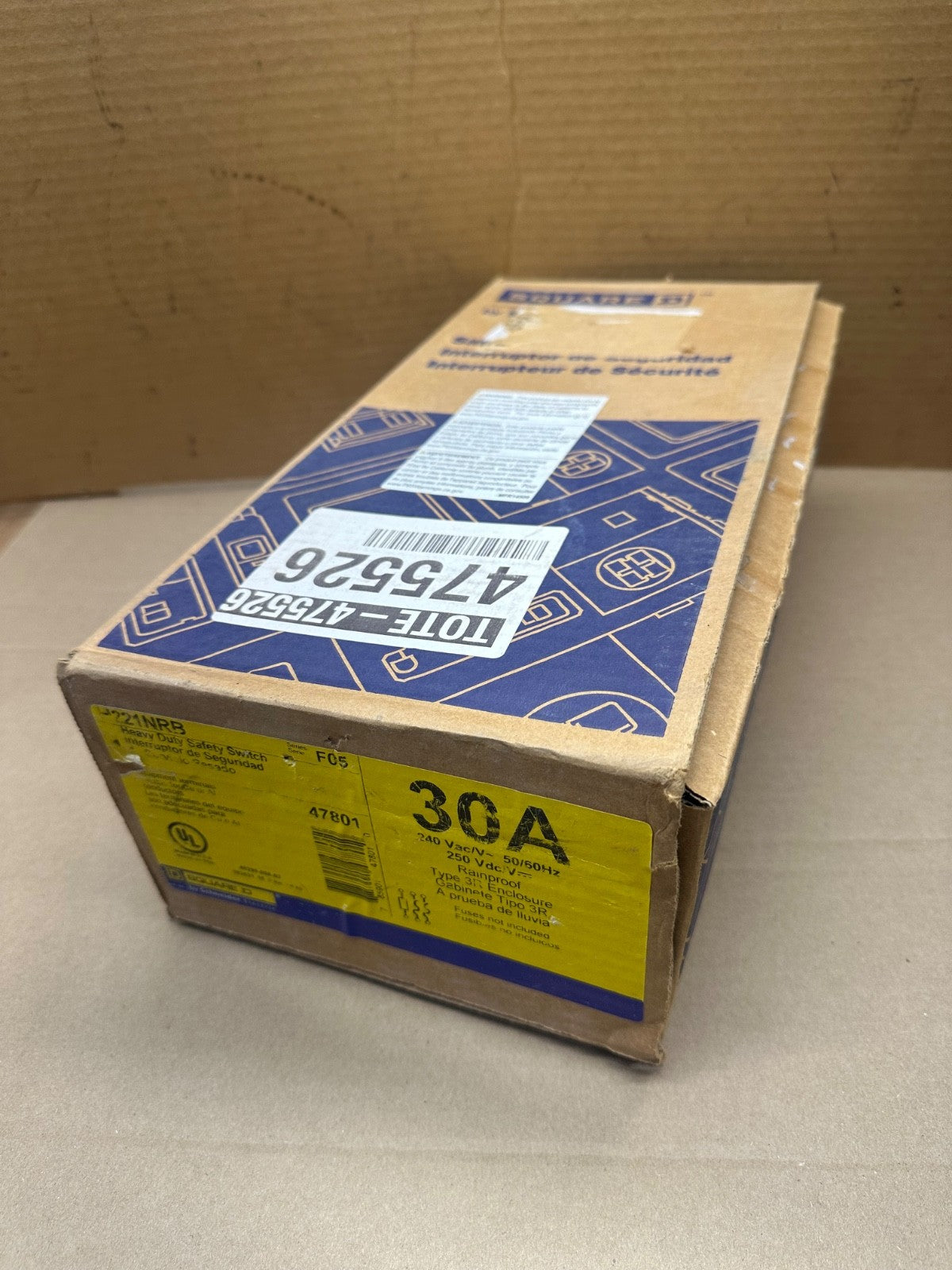 New Square D H221NRB Disconnect 30 Amp 240V 2P 3W 3R Rainproof Fusible