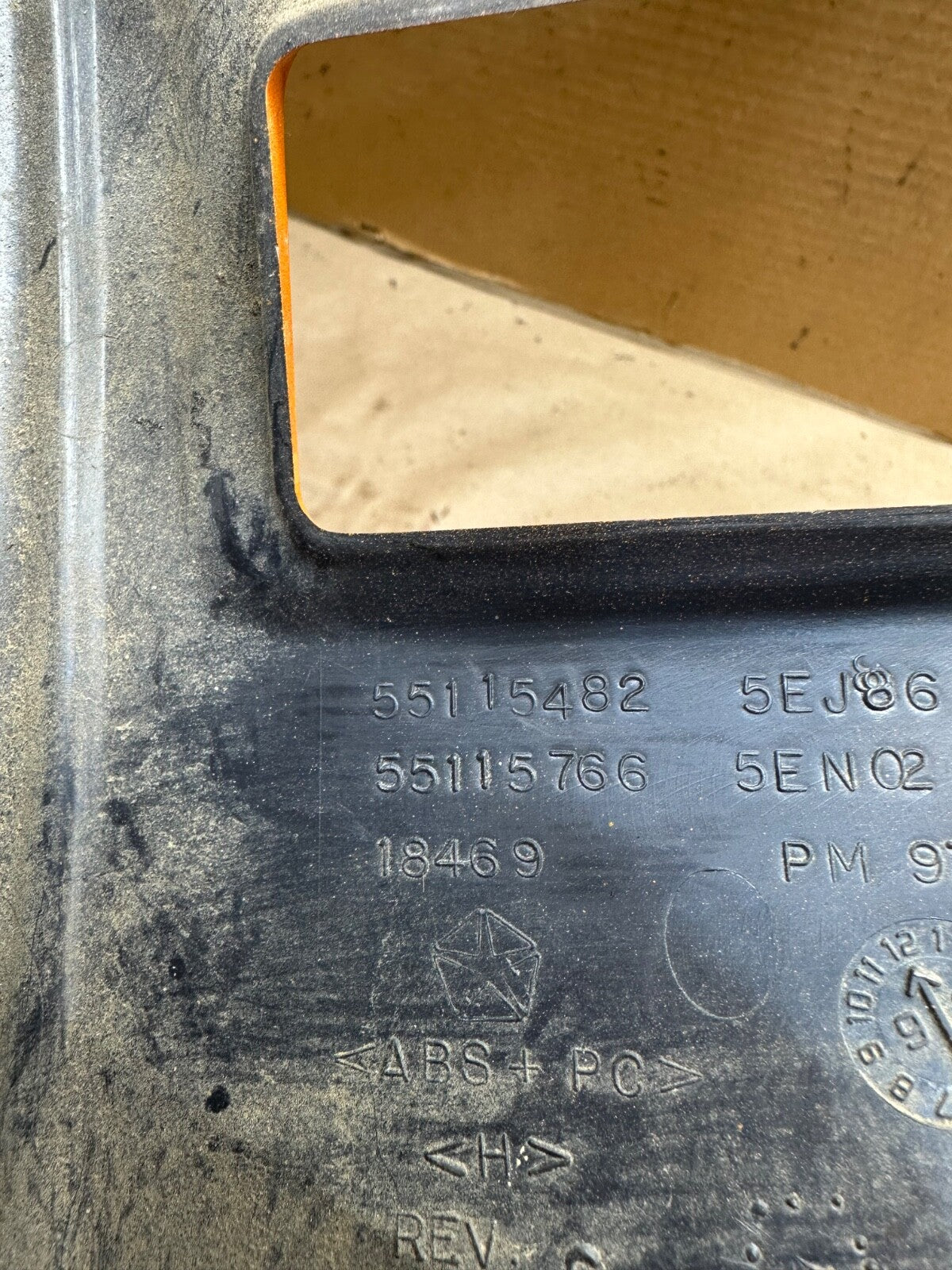 97-01 Jeep Cherokee XJ Dash Center Radio Bezel Trim OEM Painted Orange Surround
