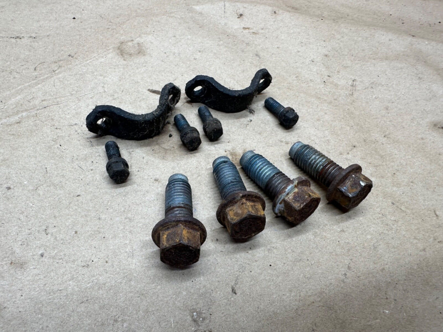 Jeep Wrangler RUBICON TJ LJ 03-06 Rear Driveshaft to Transfer Case Bolts