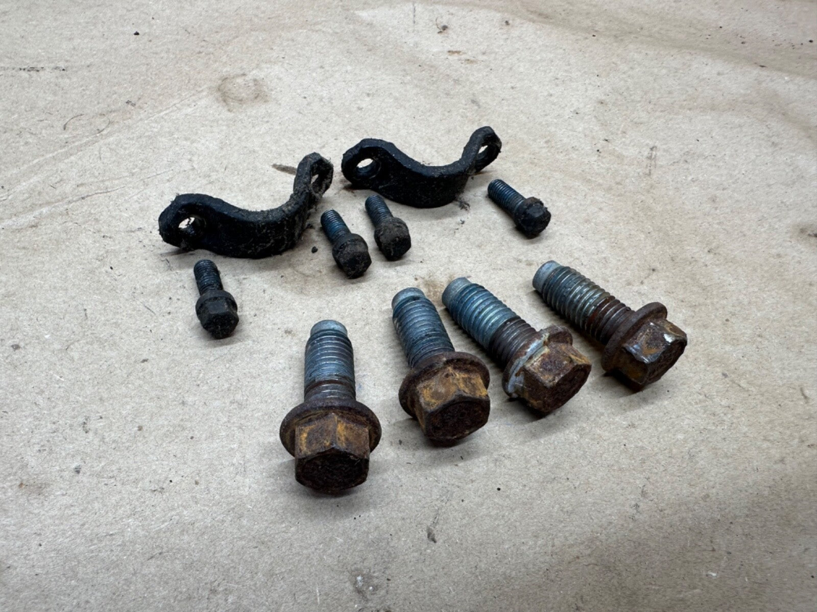 Jeep Wrangler RUBICON TJ LJ 03-06 Rear Driveshaft to Transfer Case Bolts