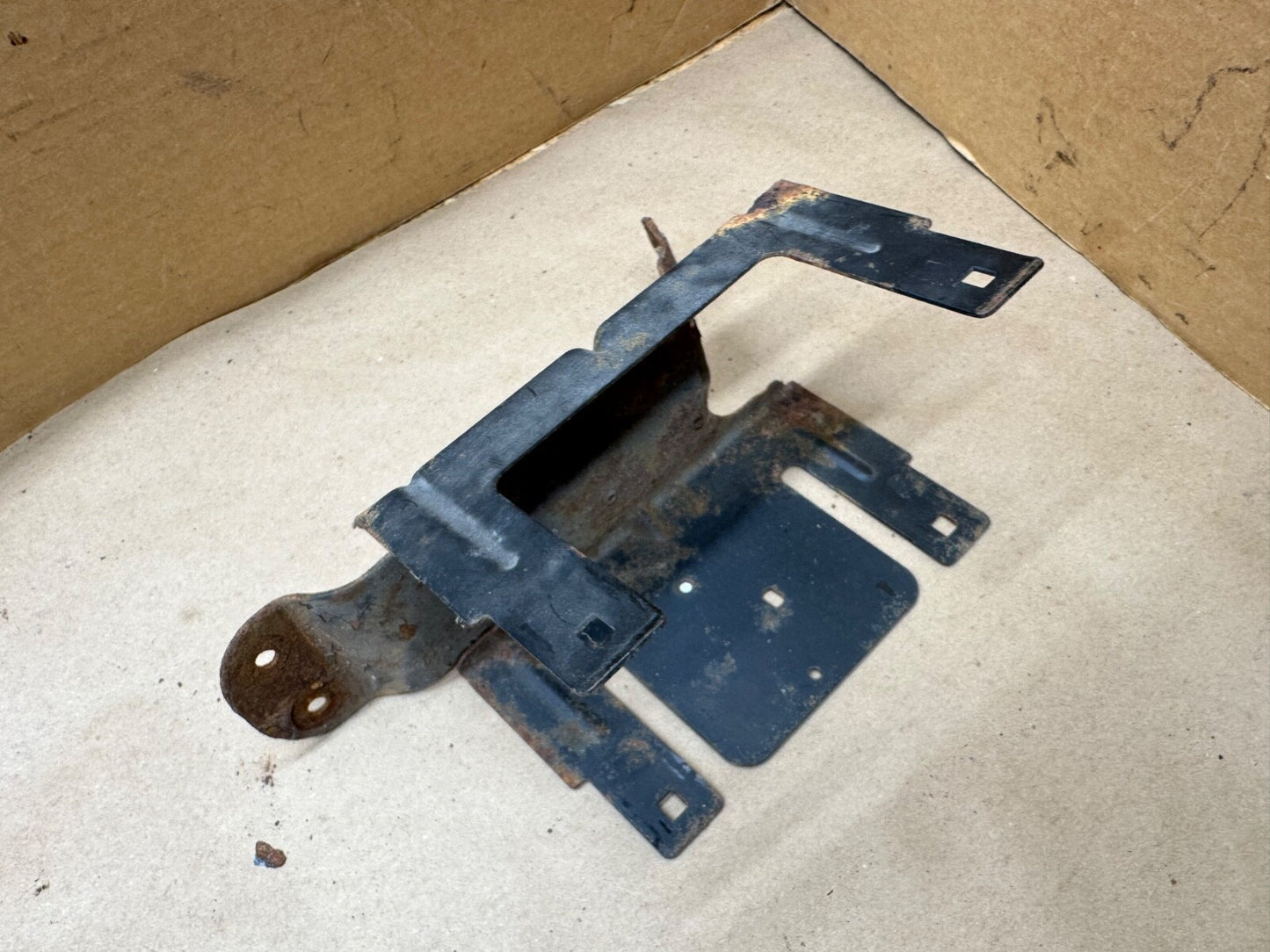 Under Hood Fusebox Mount Fuse Box Bracket 00-06 Jeep TJ Wrangler OEM Fender