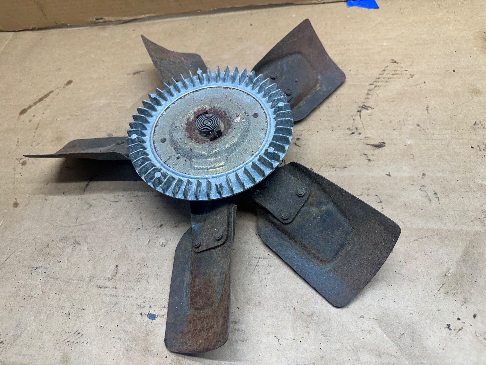 91-99 YJ TJ Jeep Wrangler 6 CYL 4.0 Radiator Cooling FAN BLADE w/ CLUTCH Bolt On