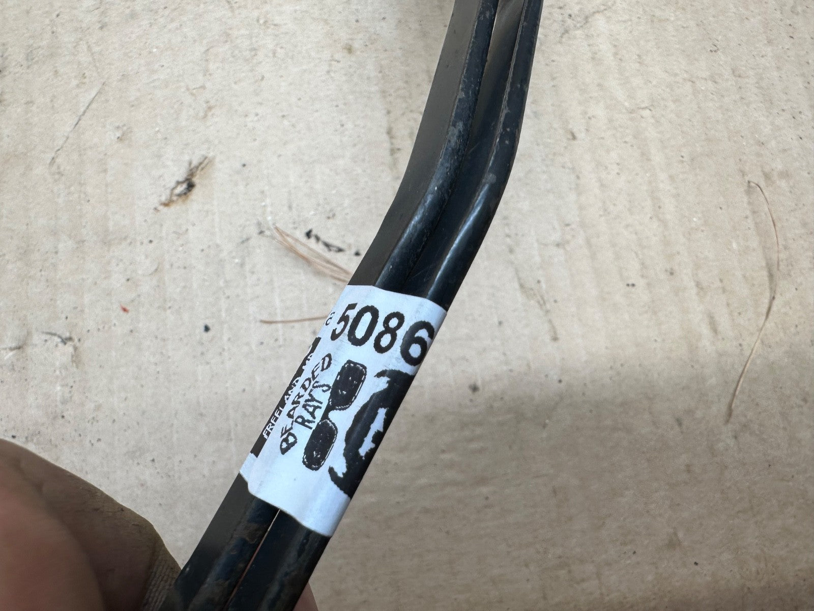 55155658 Pair Left & Right Windshield Wiper Arms NICE 97-06 Jeep TJ Wrangler OEM