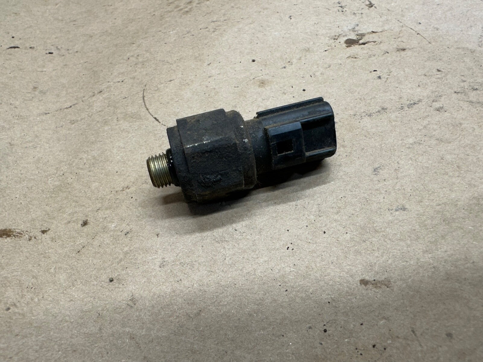 Factory OEM Power Steering Pressure Switch For 1997-2002 Jeep TJ 2.5 L 2.5L 4cyl