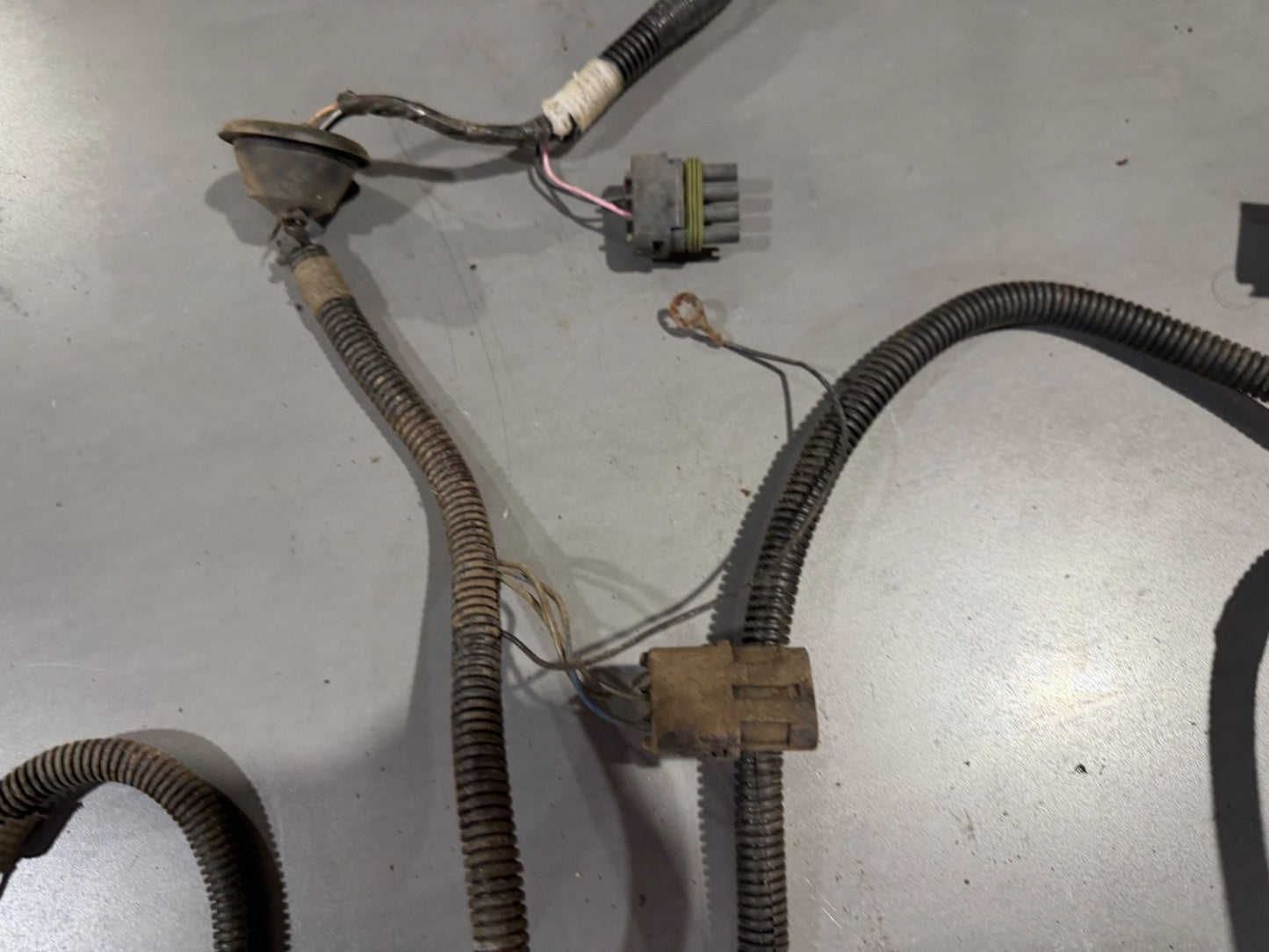87-90 Jeep Wrangler YJ BODY HARNESS Rear Tail Fuel Pump Wiring Loom OEM