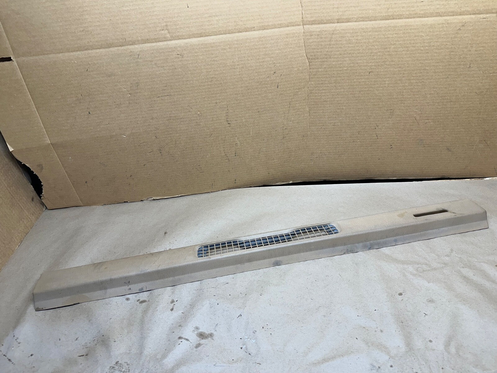 97-06 Jeep Wrangler TJ Dash Cowl Vent Trim Bezel Defrost OEM Tan Factory Beige