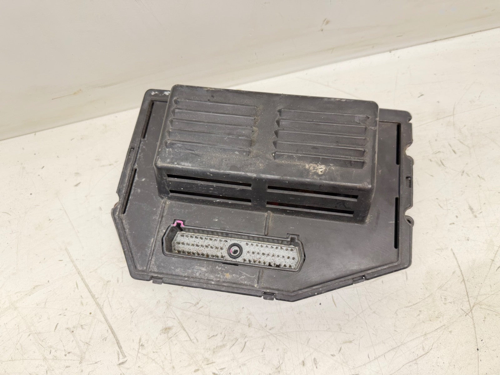 91-95 Jeep Wrangler YJ Manual 2.5 L ECM Engine Control Module Computer PCM ECU 4