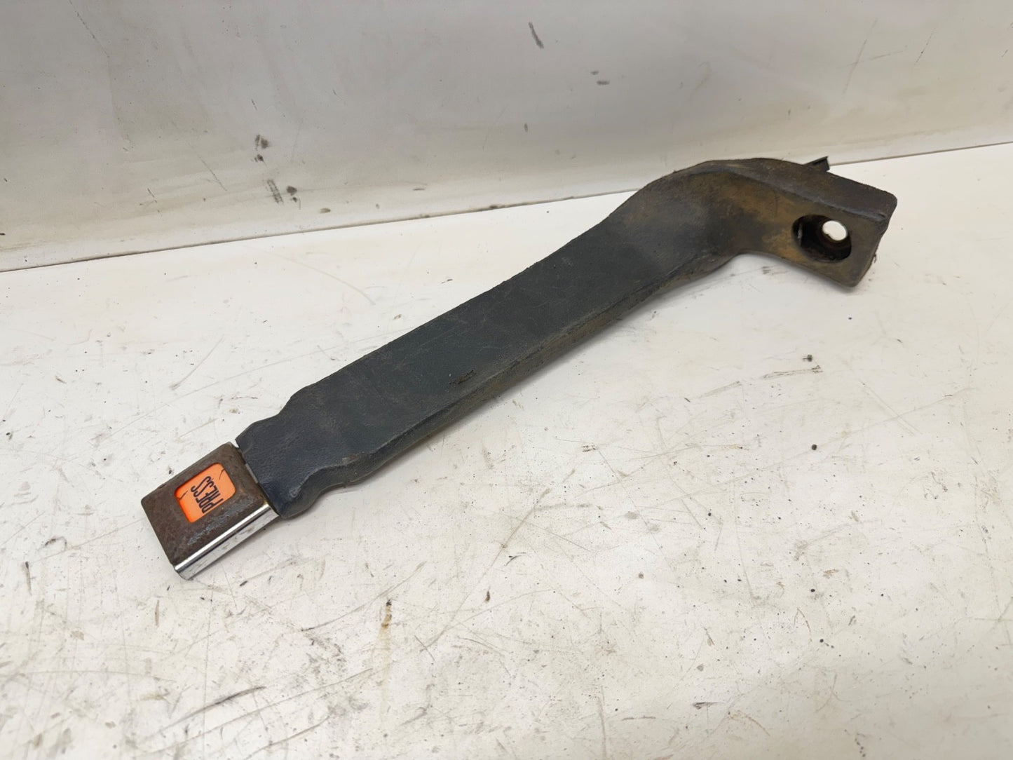 Jeep Wrangler YJ 87-90 Driver Left Side Female Seat Belt Buckle OEM Seatbelt OE