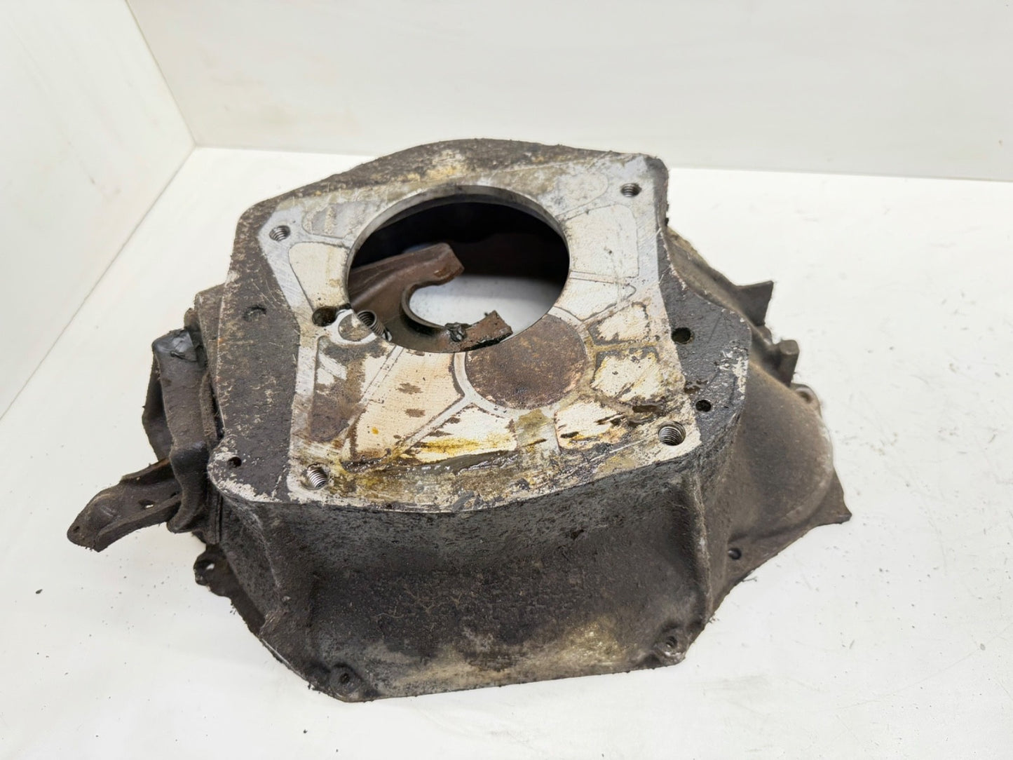 Jeep CJ Bell Housing T4 T5 SR4 Transmission CJ CJ7 80-86 4.2L 304 V8 Bellhousing