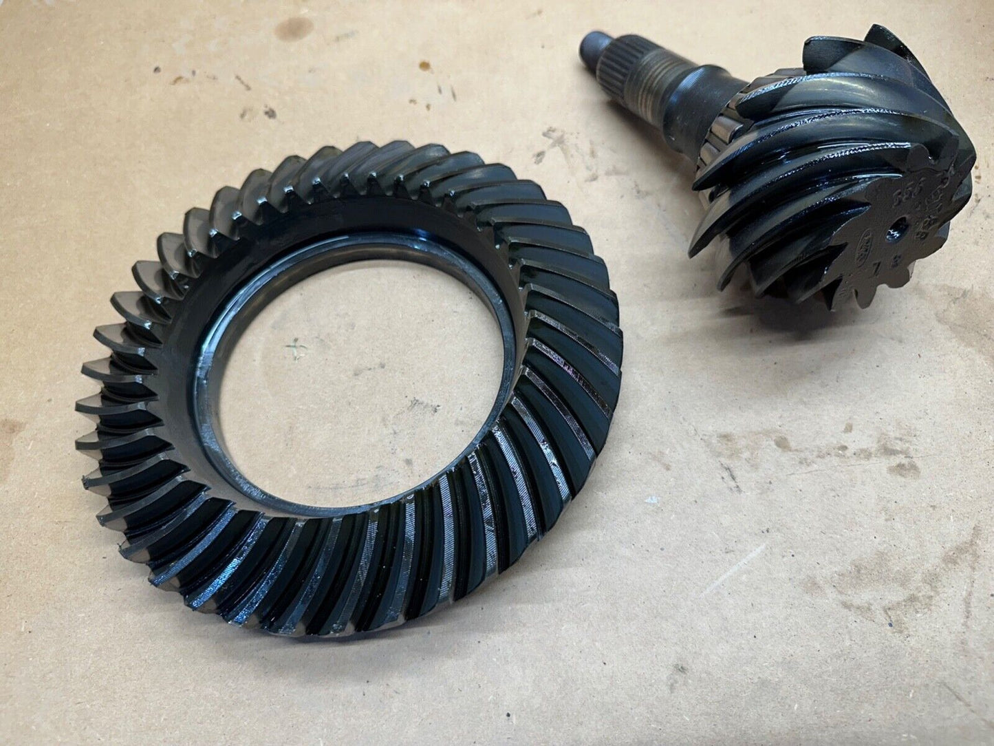 Ford Mustang Explorer Ford 8.8 Rear Axle 3.55 Ring Pinion Factory Gears Gear OEM