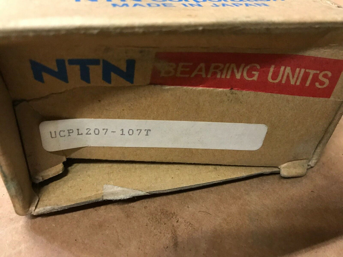 UCPL207-107T NTN New Ball Bearing Pillow Block ----BRAND NEW IN BOX-----