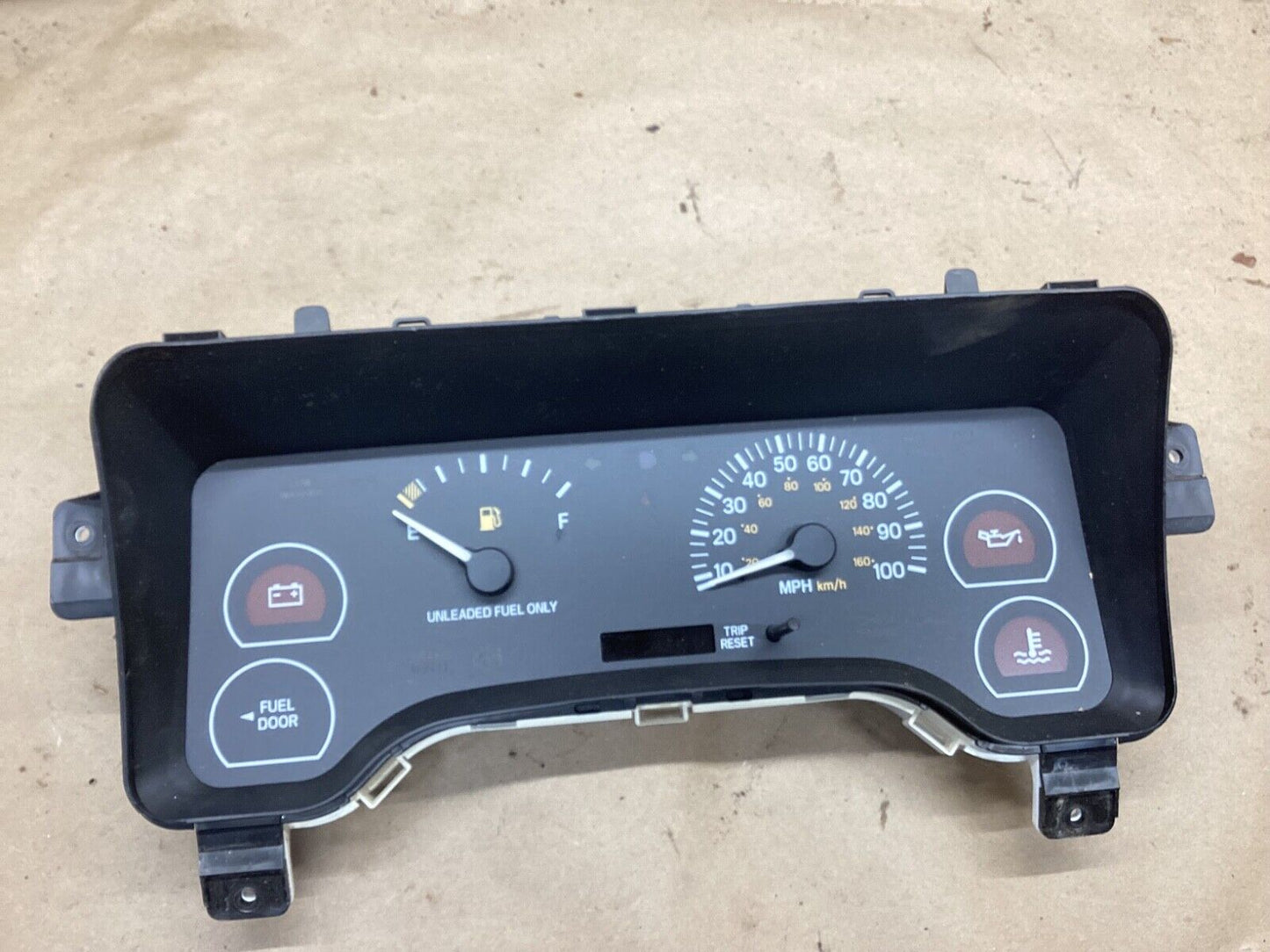 97-01 Jeep Cherokee XJ SPEEDOMETER CLUSTER -YOUR MILES- Speedo Gauge Instrument