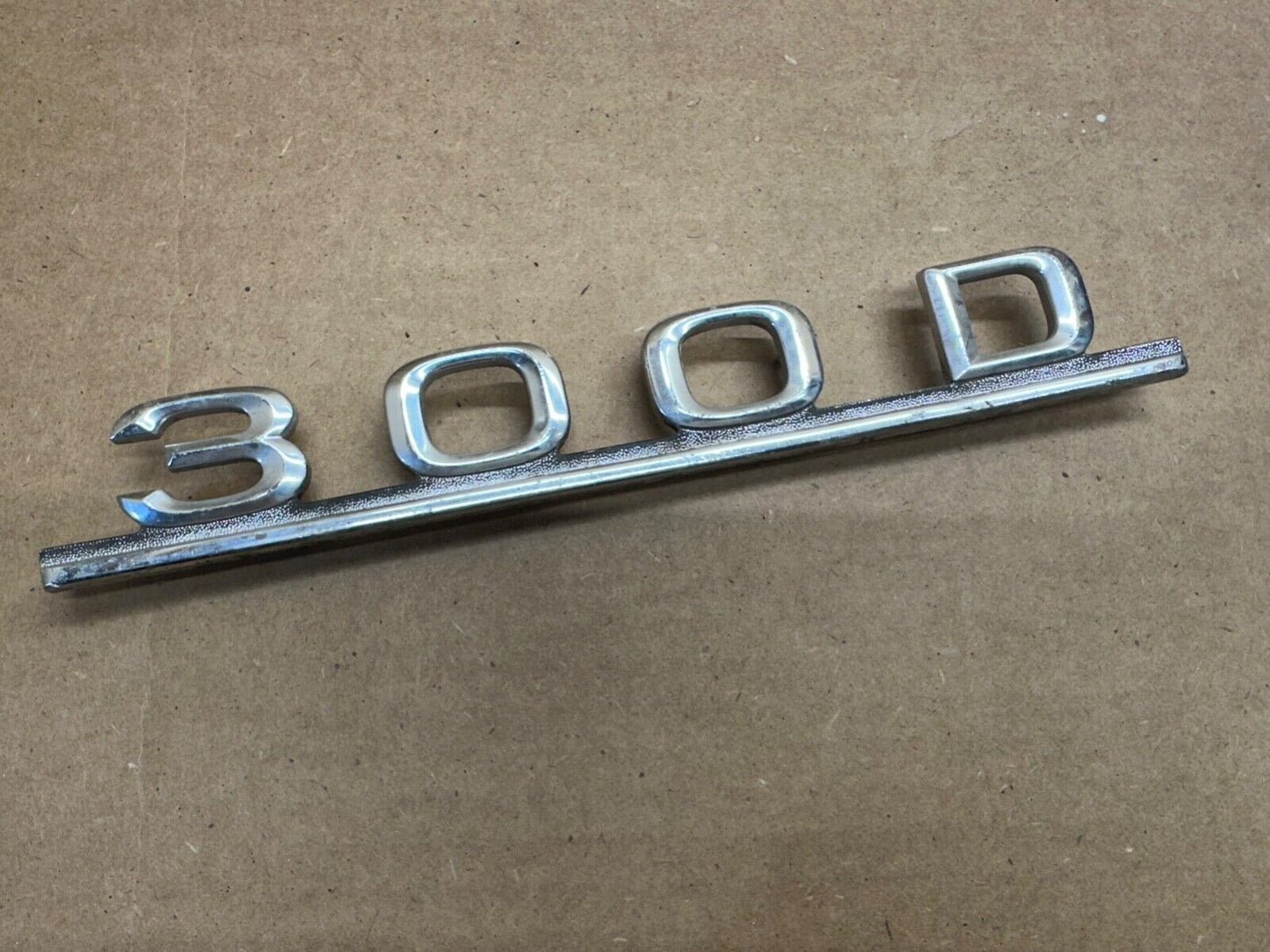 80s Mercedes 300D Aluminum Rear Trunk Nameplate Emblem 1238170915  MD0182-4