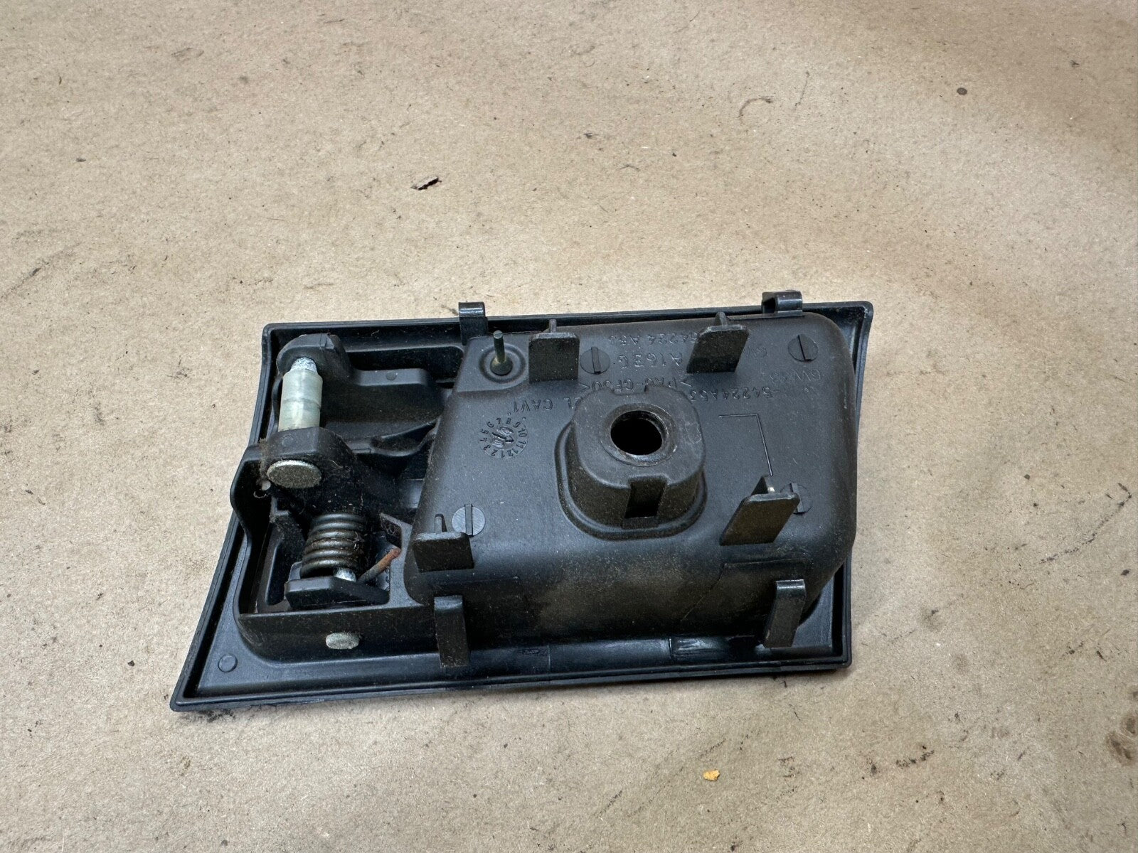 03-11 FORD CROWN VICTORIA FRONT Left Drivers SIDE INSIDE DOOR HANDLE Inside OEM