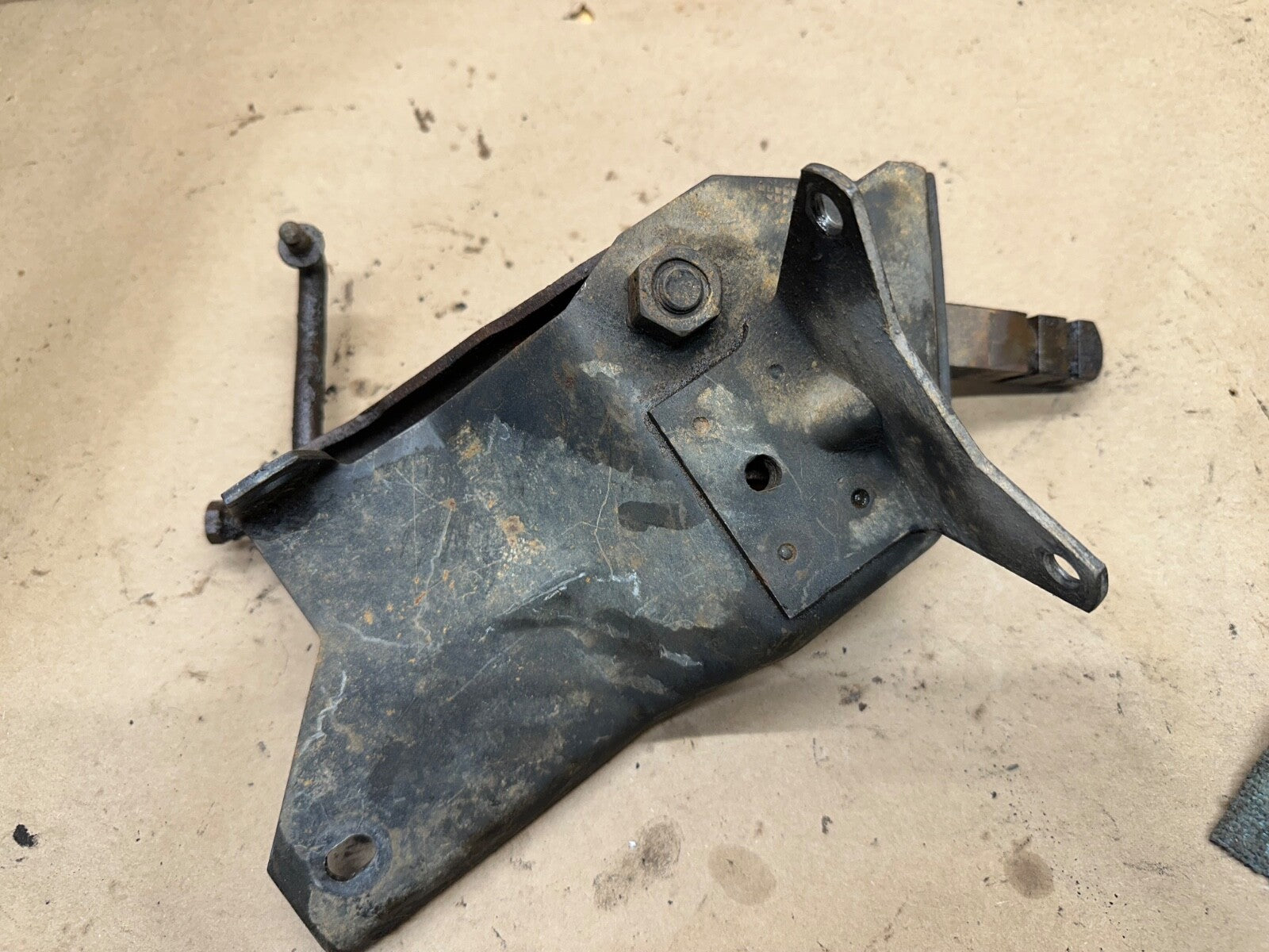 87-95 Jeep Wrangler YJ Transfer Case Shifter Bracket 5 speed NP231 AX5 231 Shift