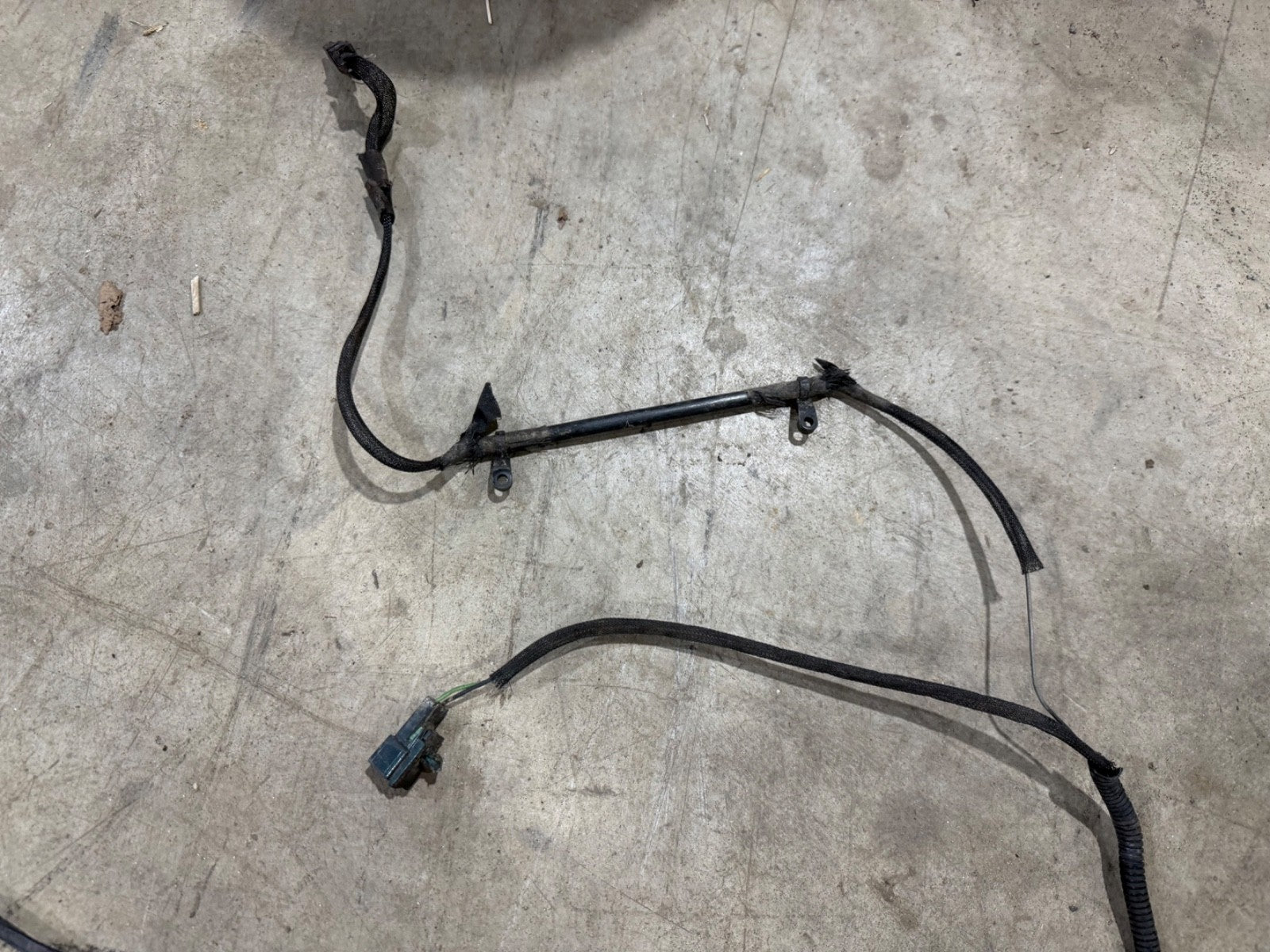 Jeep Wrangler TJ 1997 Tail Light Body Wiring Harness Soft Top 3rd Brake OEM