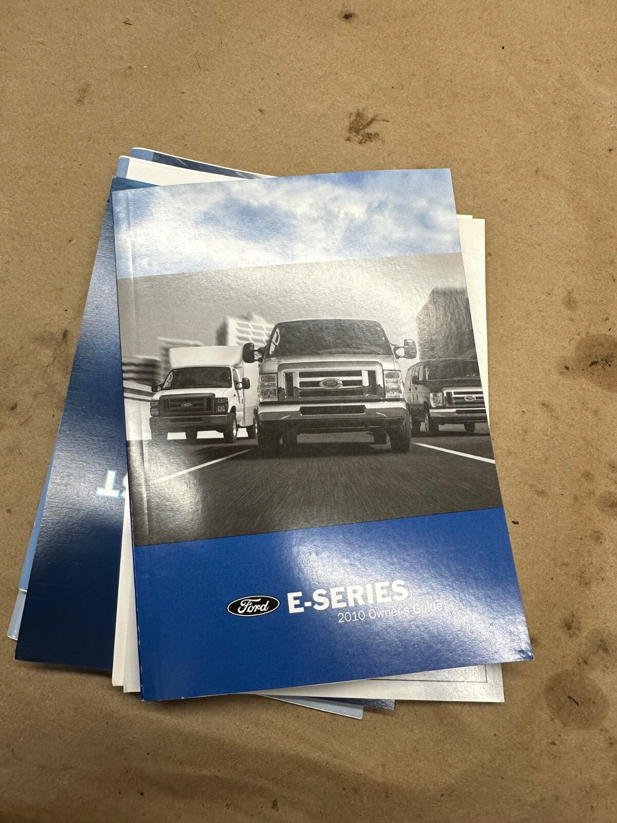 2010 Ford E-Series Econoline Owners Manual w/ Case & Supplements E150 E250 E350
