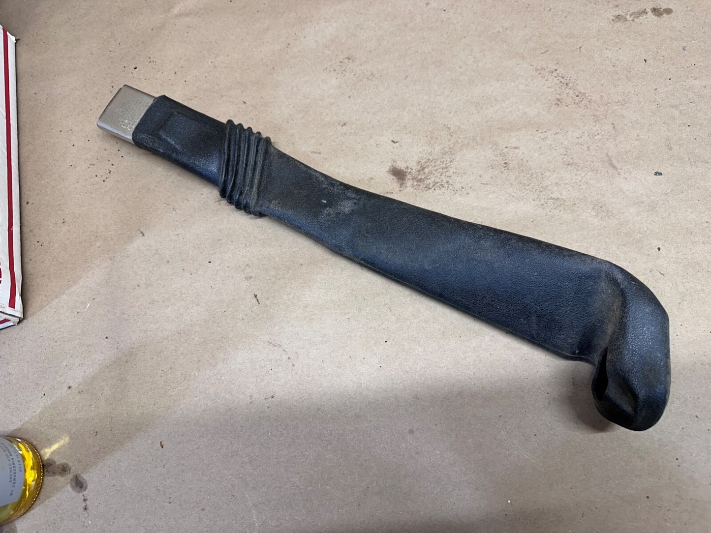 92-95 Jeep Wrangler YJ Front Passenger Right Female SeatBelt Buckle Seat Belt OE