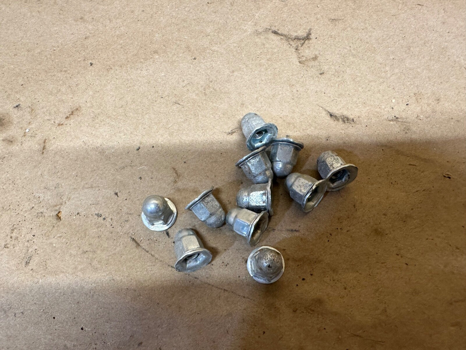 Window Hardware E 150 250 350 Genuine Ford Nut Hex RH Thread 05-19 N620365-S437