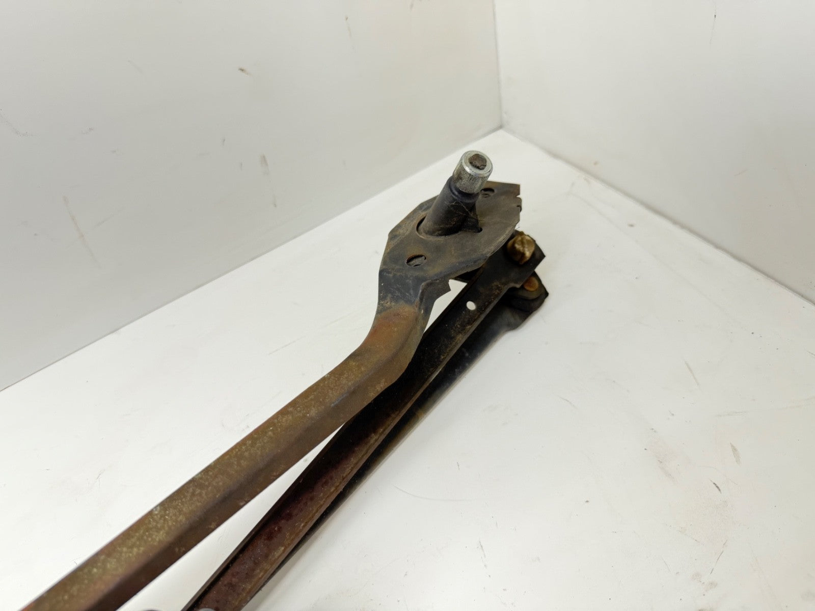 Jeep Cherokee XJ 91-99 OEM Windshield Wiper Motor Linkage Assembly Transmission