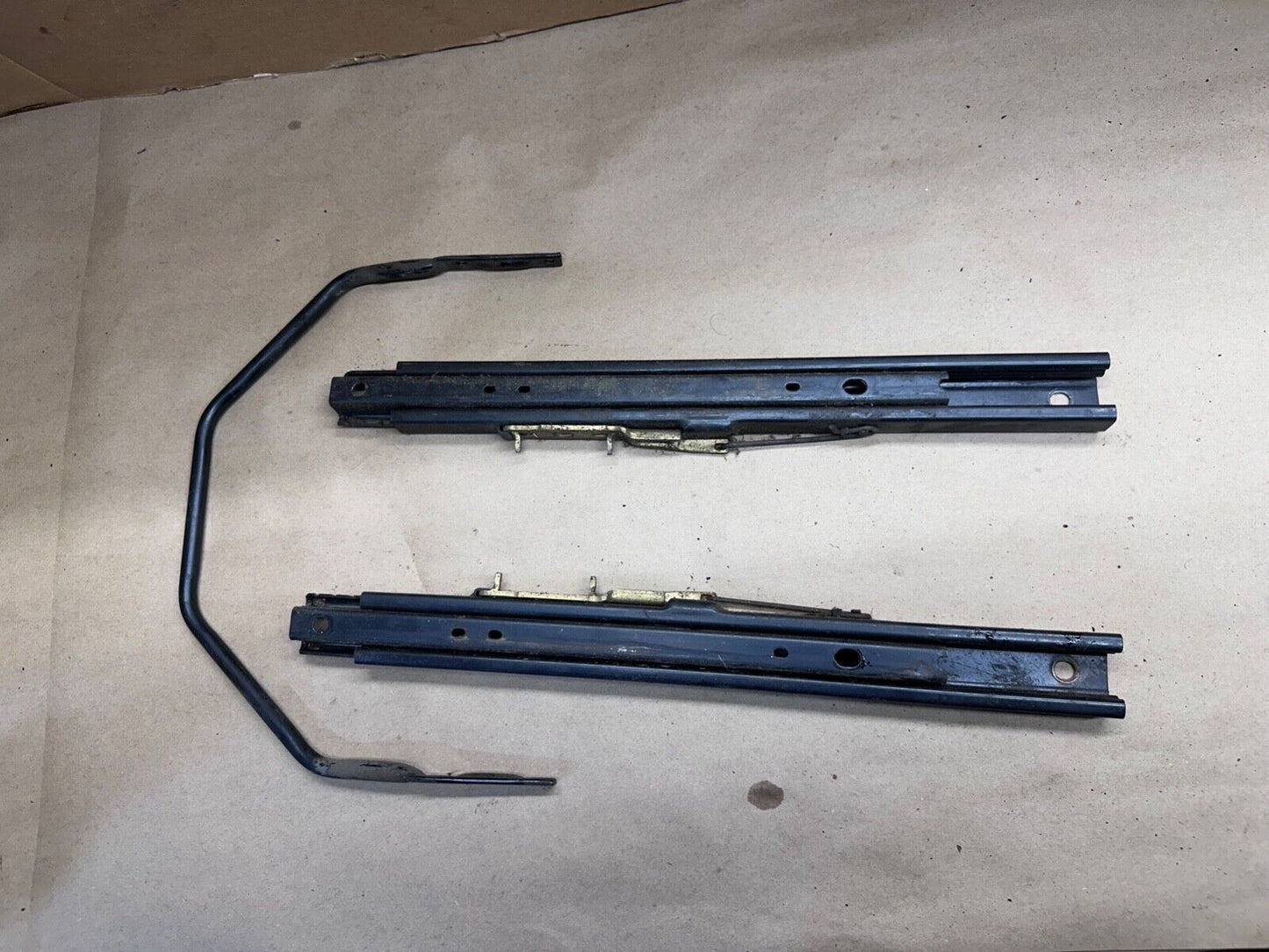 91-95 Jeep Wrangler YJ Left Right 11" and 14" Seat Adjuster Slider Track L R OEM