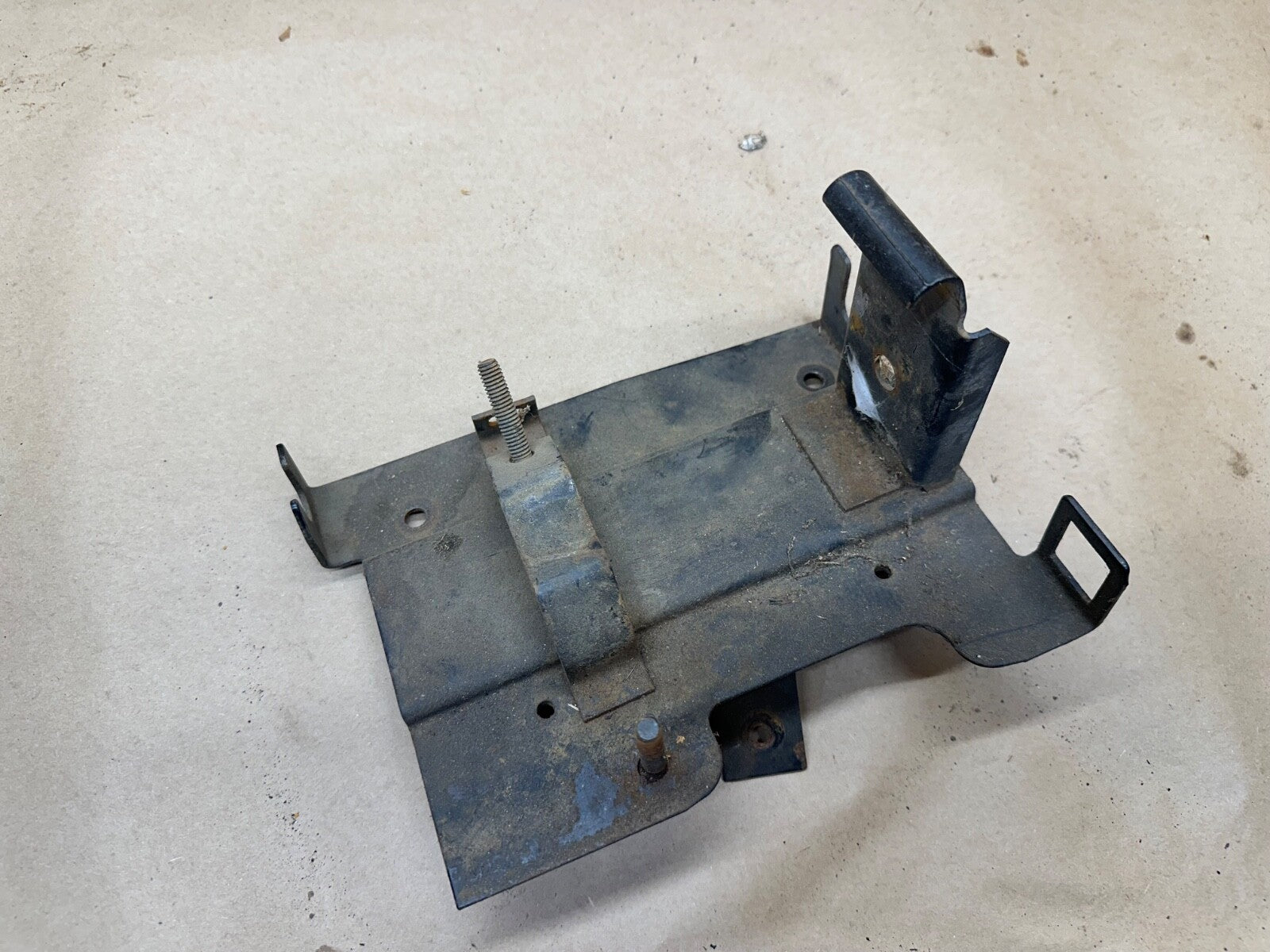 87-90  Wrangler YJ Spare Tire Bottle Jack Bracket Mount OEM Factory 88 89 Holder