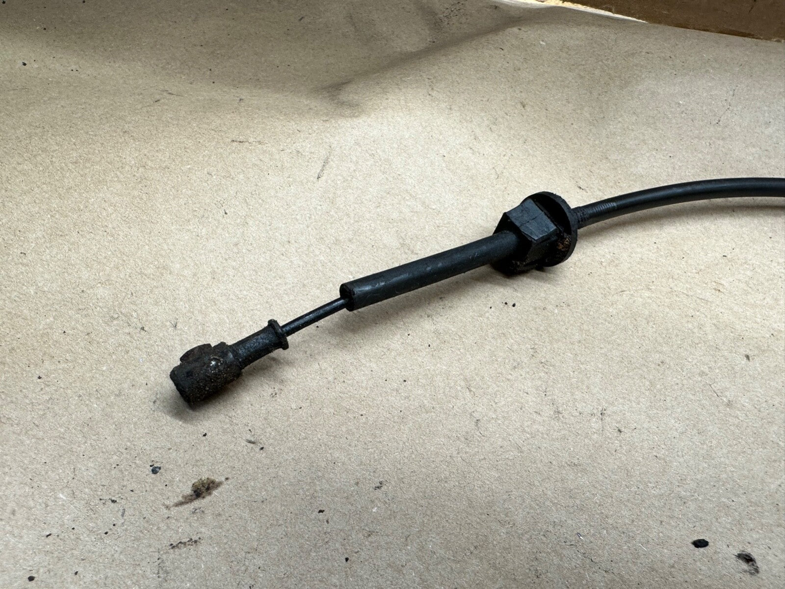 87-90 Jeep Wrangler YJ 4.2L Engine Throttle Cable OEM Carb Gas 4.2 6 cylinder 88