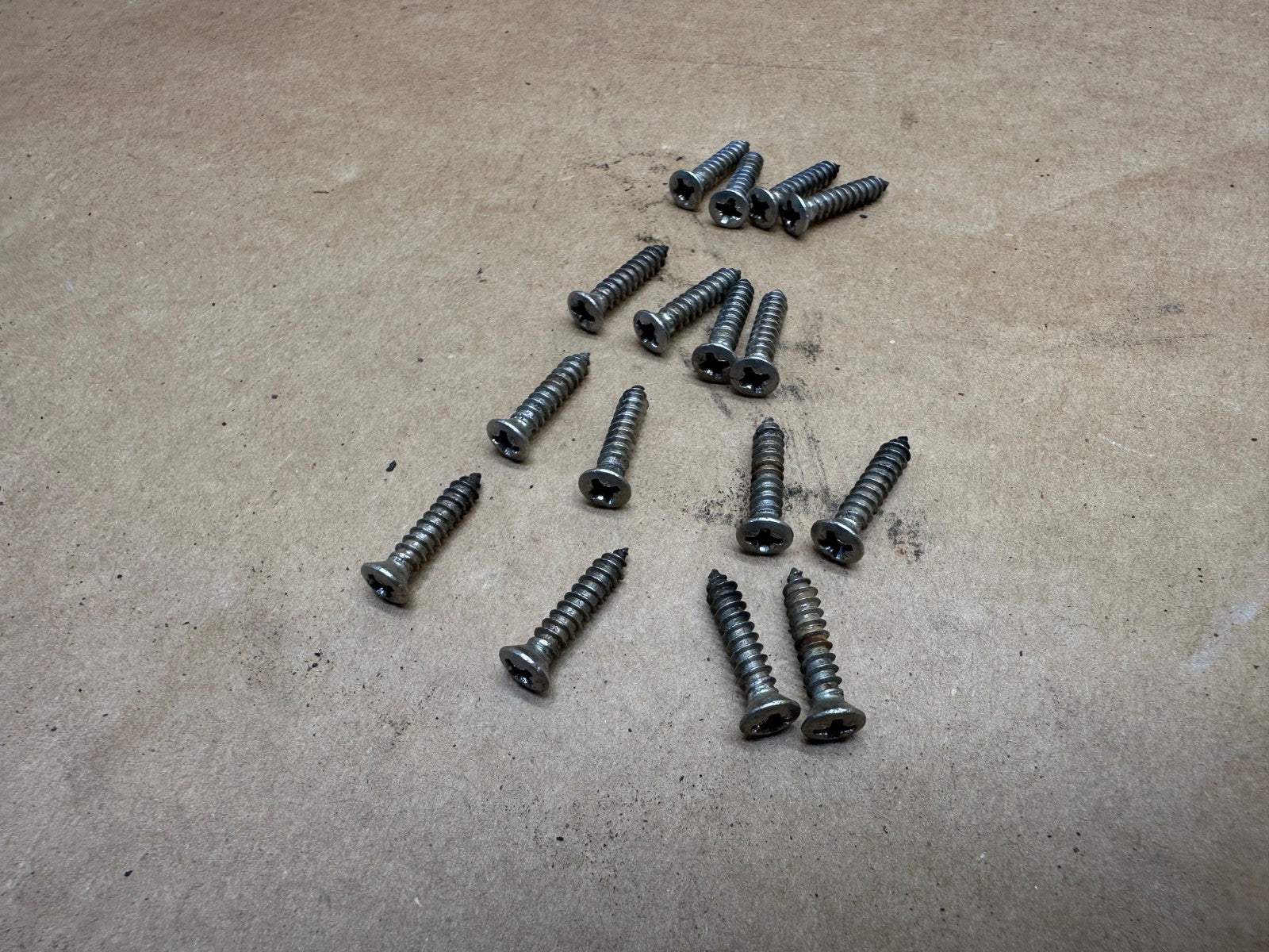 16 Stainless Headlight Trim Screws 87-95 Jeep Wrangler YJ Phillips Surround OEM