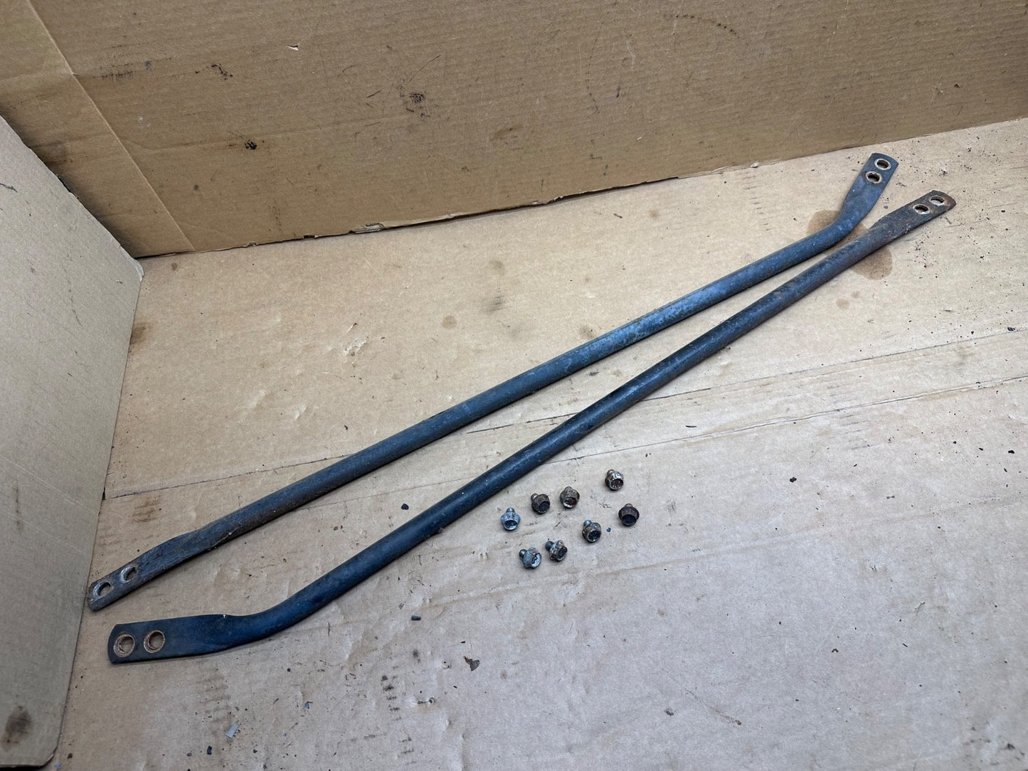 76-91 Jeep Wagoneer J10 Cherokee FSJ SJ Hood Support Rods Factory Brace Under OE