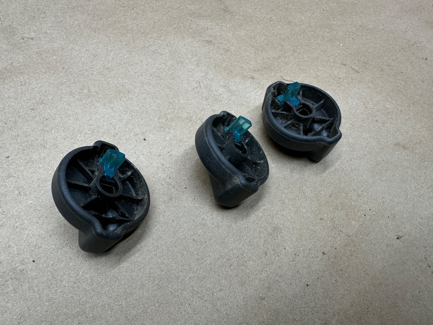 97 98 99 00 01 JEEP CHEROKEE XJ CLIMATE CONTROL A/C HEATER KNOB SET HVAC OEM 3