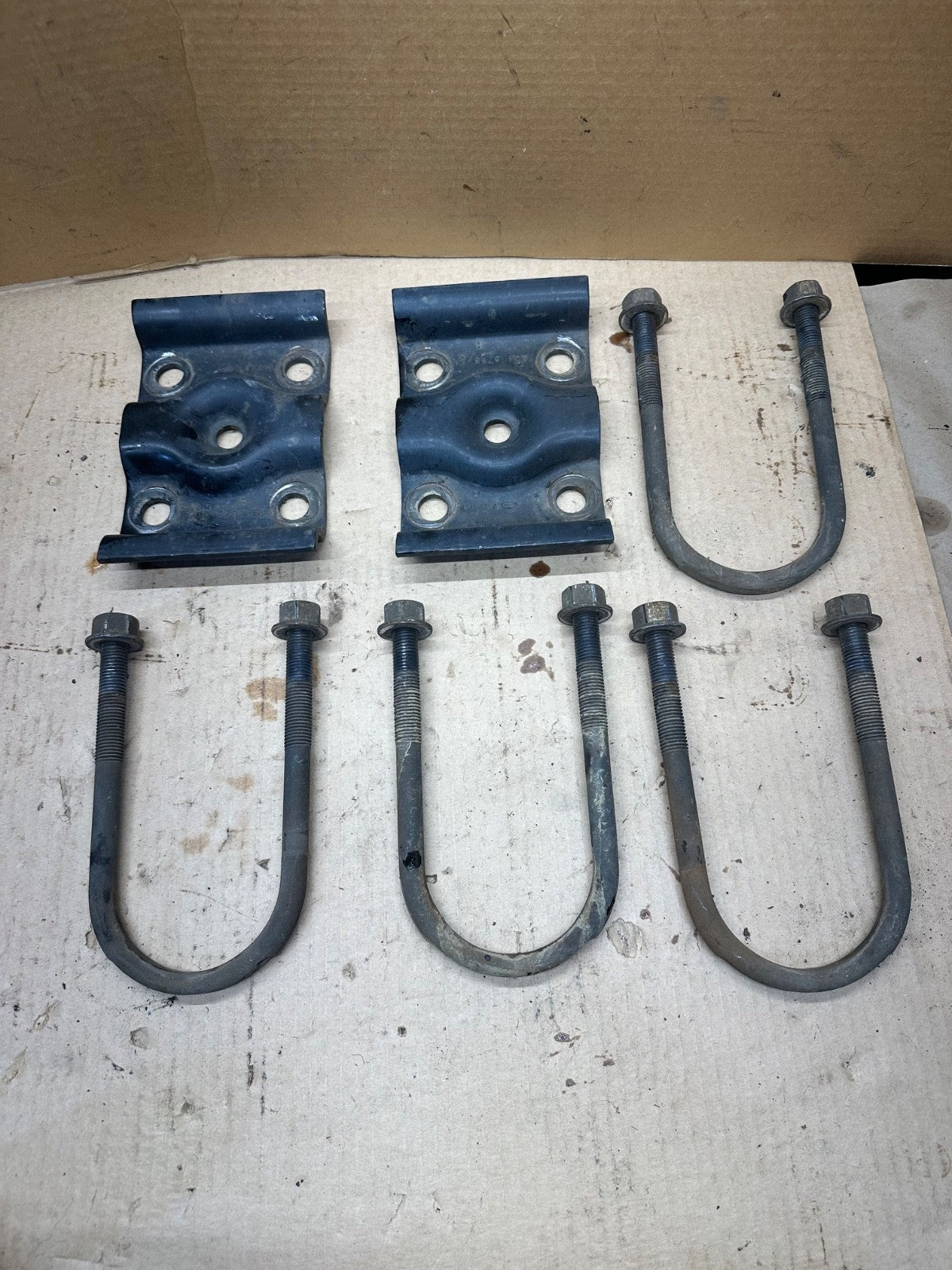 08-24 Ford Rear Leaf Spring U-Bolt Mount Plate F2UZ-5798-A E 150 250 350 Set OEM