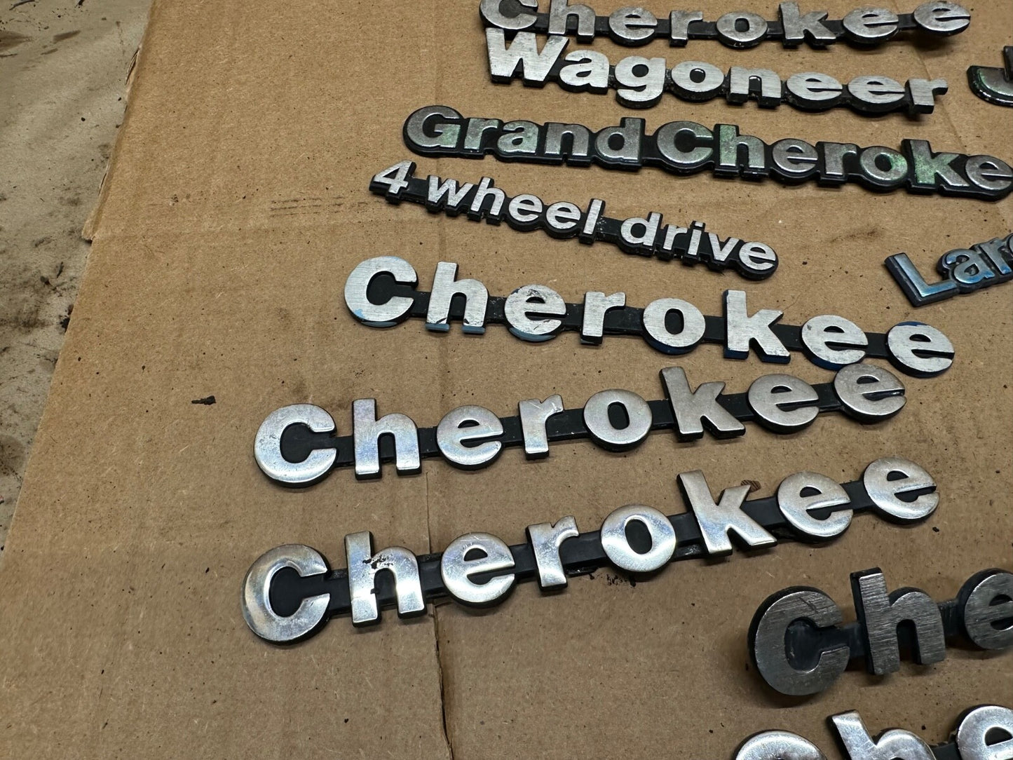 84-96 Jeep Cherokee XJ Fender Emblem Badge 8 Inch Metal OEM Sticker Toolbox ZJ