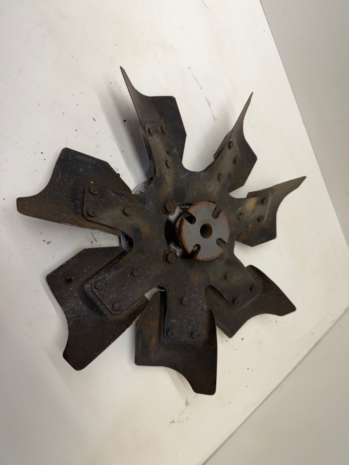 91-01 JEEP CHEROKEE 4.0 FAN CLUTCH WITH 7 BLADES Blade OEM Cooling 4.0L 6 cyl
