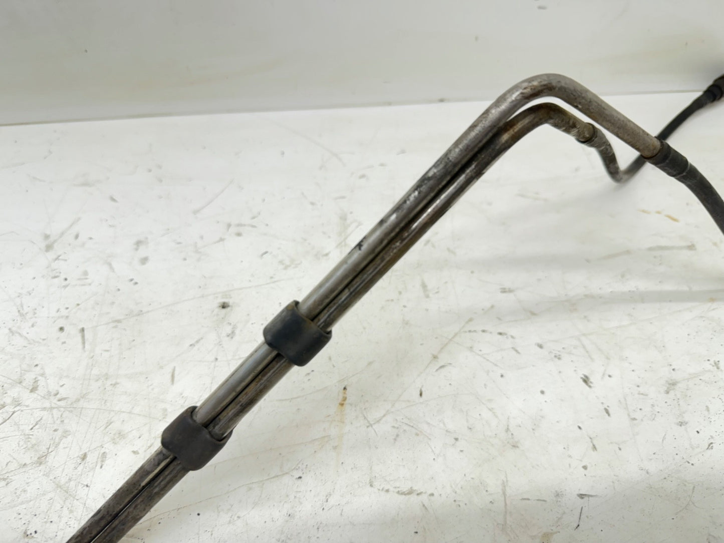 Jeep Wrangler YJ 91-95 2.5 Stainless Steel Fuel Line Engine Rail Frame Gas Hose
