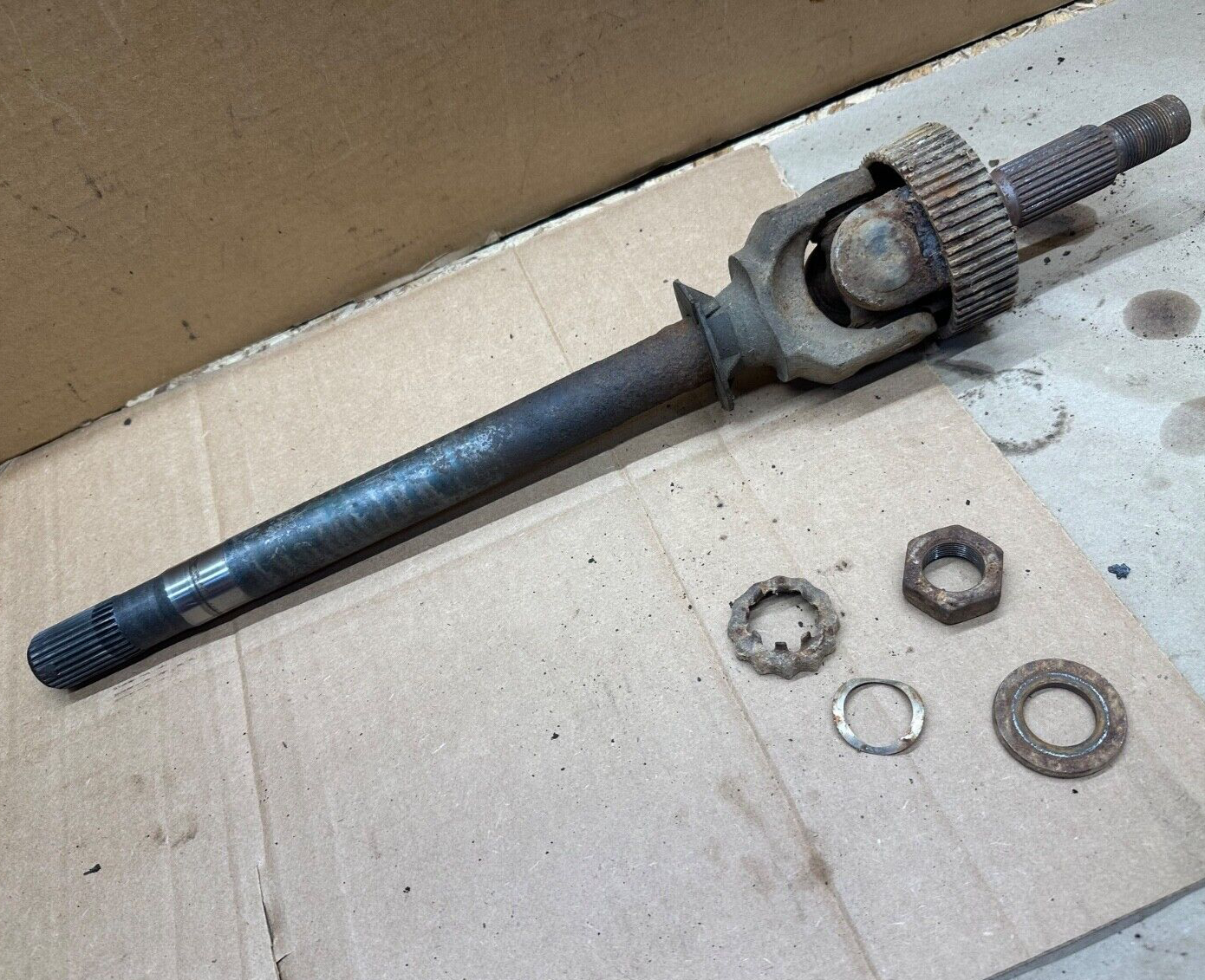 Jeep YJ Wrangler ZJ XJ Cherokee 91-06 Dana 30 LEFT Axle Shaft ABS U Joint OEM