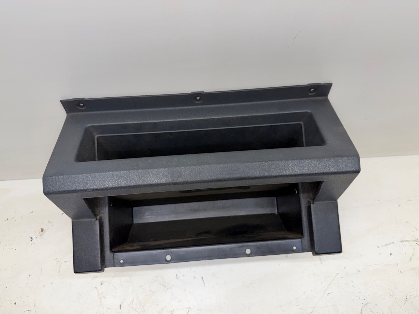 Jeep Wrangler YJ 87-95 OEM Glove Box NO Door Gray Grey 55007286 Glovebox Grab