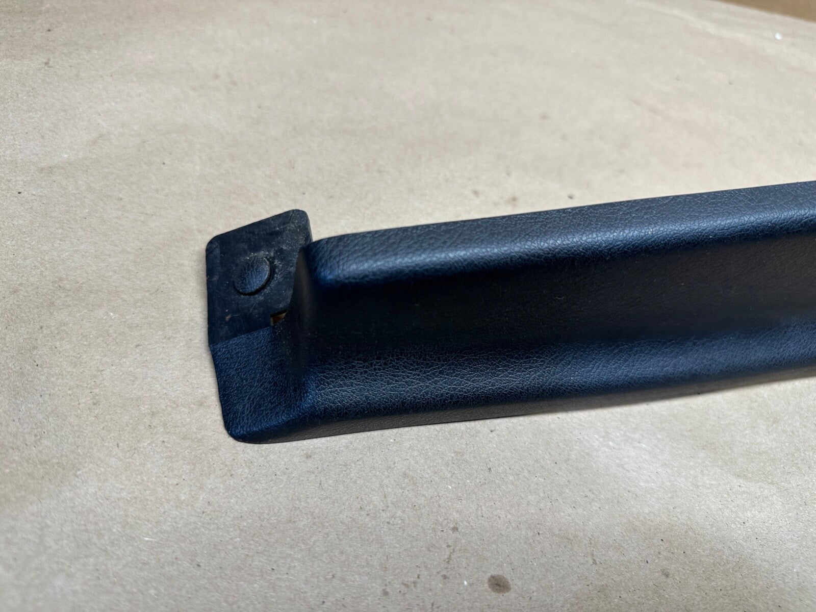 1987-1995 Jeep Cherokee Right Front Passenger Seat Trim Cover Bezel Black OEM