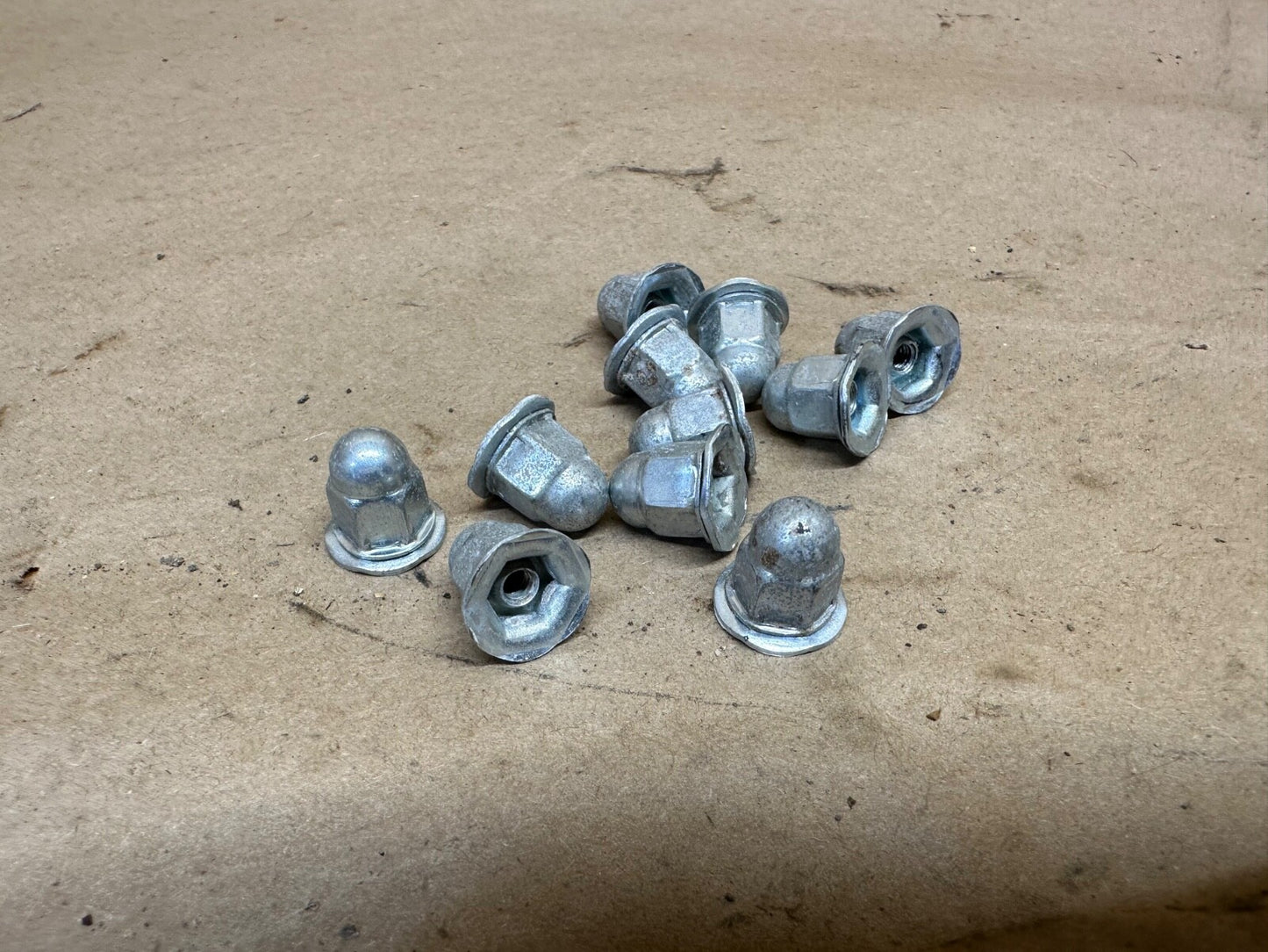 Window Hardware E 150 250 350 Genuine Ford Nut Hex RH Thread 05-19 N620365-S437