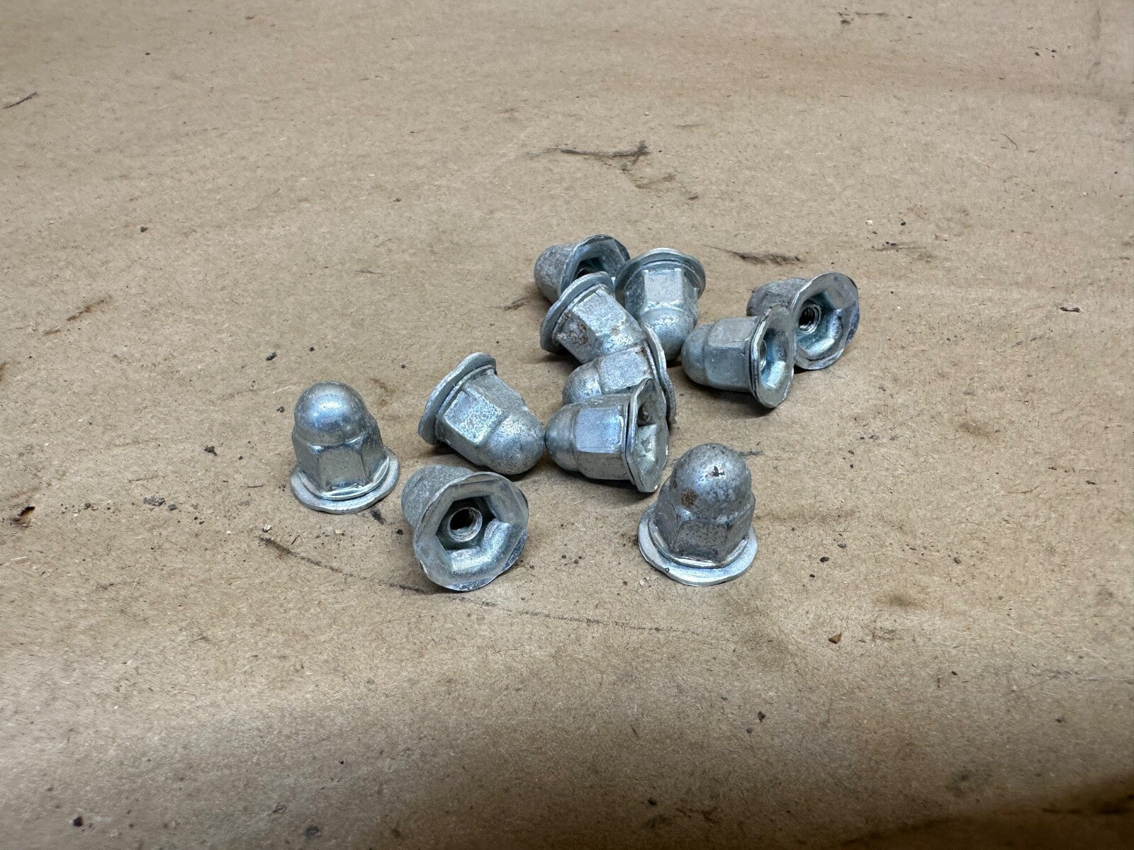 Window Hardware E 150 250 350 Genuine Ford Nut Hex RH Thread 05-19 N620365-S437