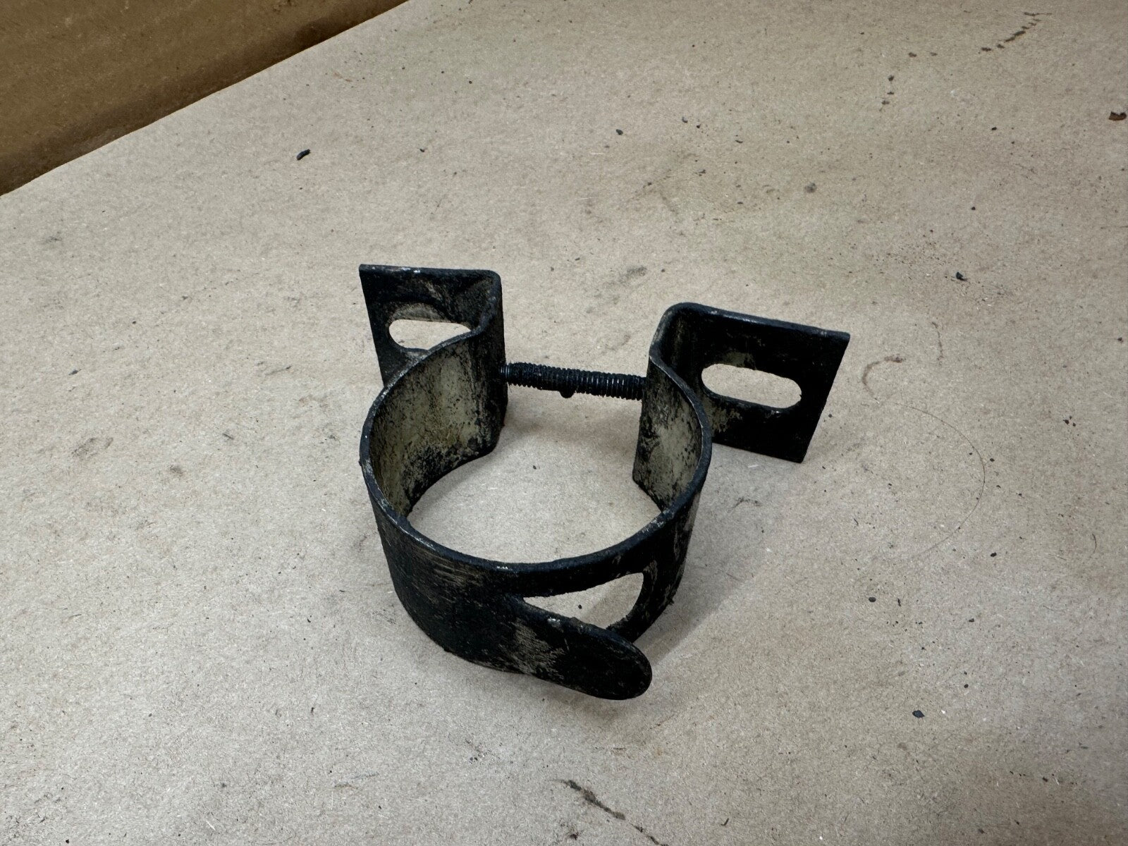 80-86 Jeep 4.2 L 4 6 Cyl Engine Coil Bracket CJ7 CJ8 YJ Wrangler OEM 4.2L 2.5