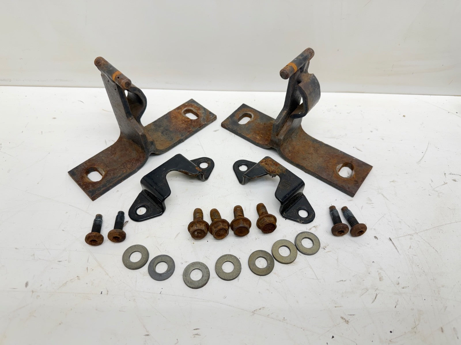 87-95 Jeep Wrangler YJ Rear Seat Brackets Back Bracket PAIR OEM Rear Mount Set